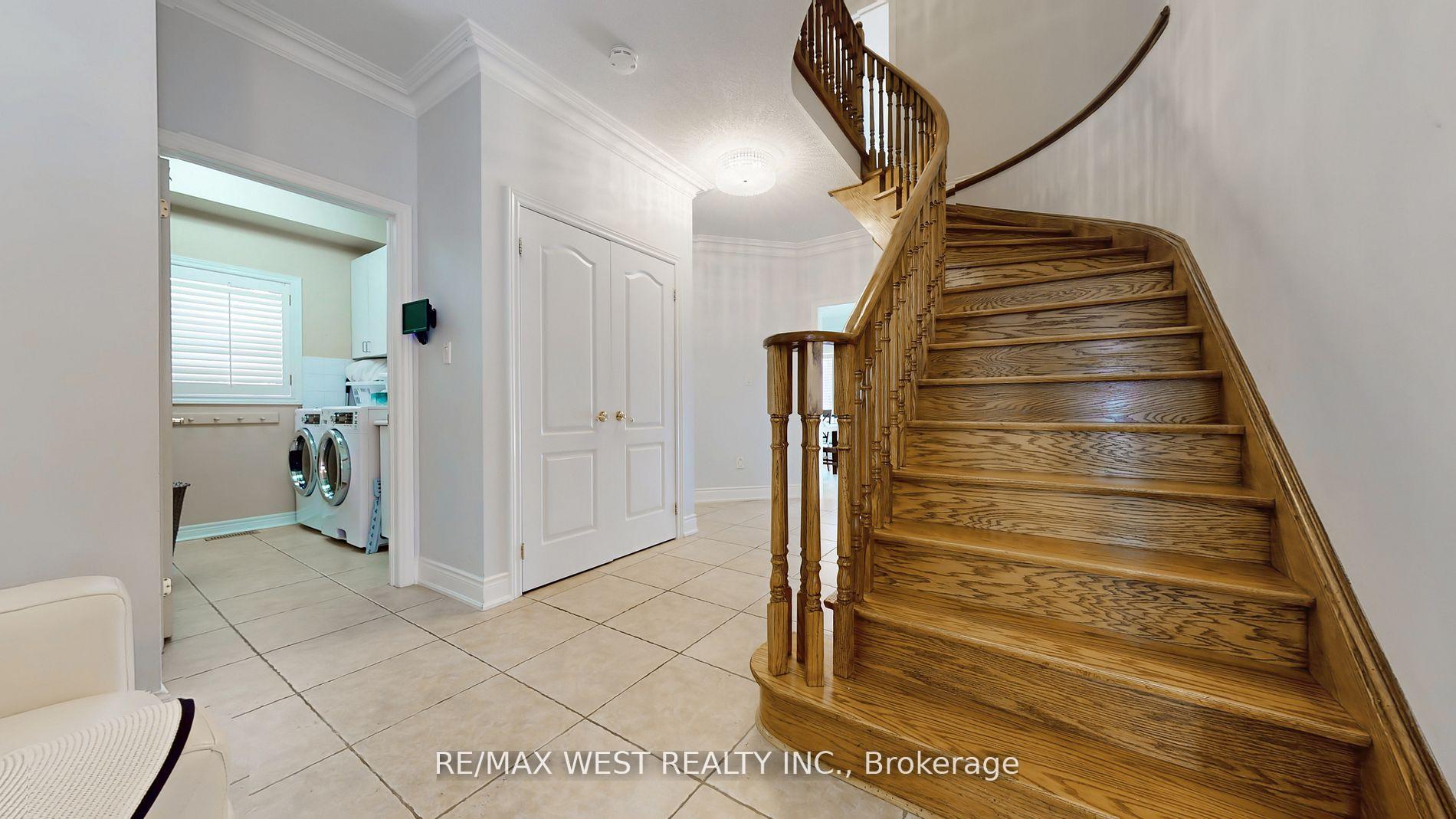 Photo 16 of 61 Sgotto Boulevard, Vaughan, Sonoma Heights — HOMEH