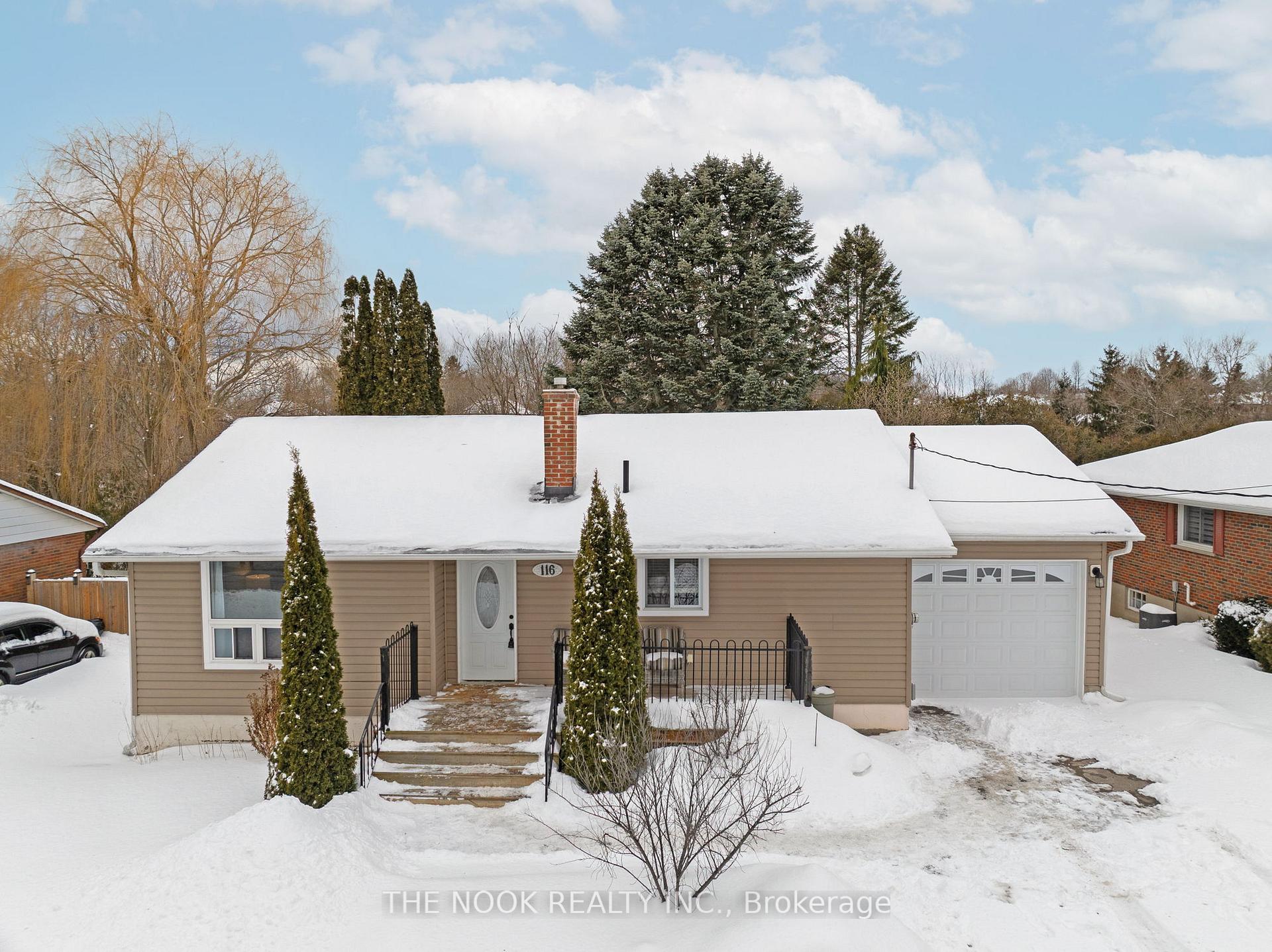 Photo 1 of 116 Baldwin Street, Clarington, Newcastle — HOMEH