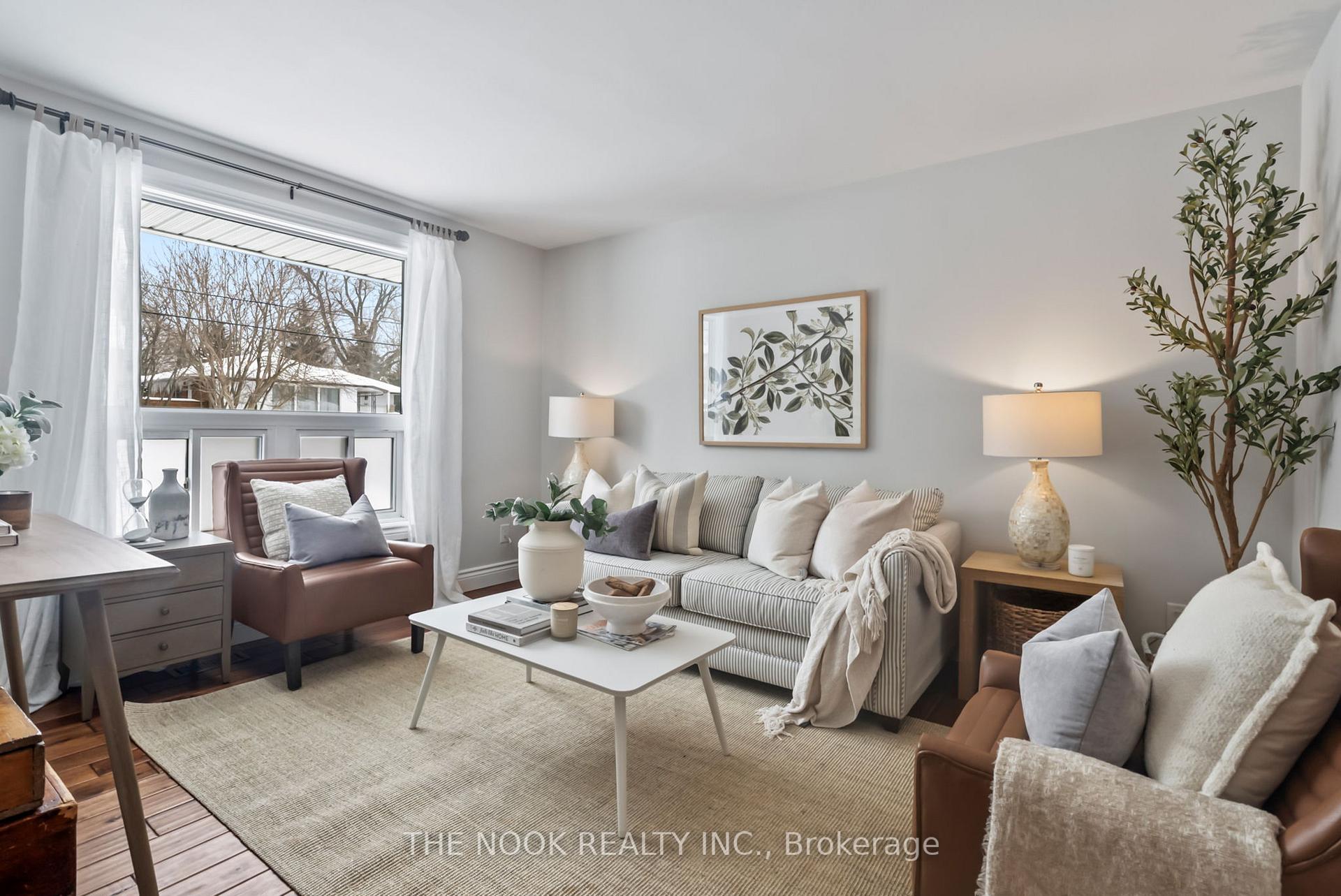 Photo 3 of 116 Baldwin Street, Clarington, Newcastle — HOMEH