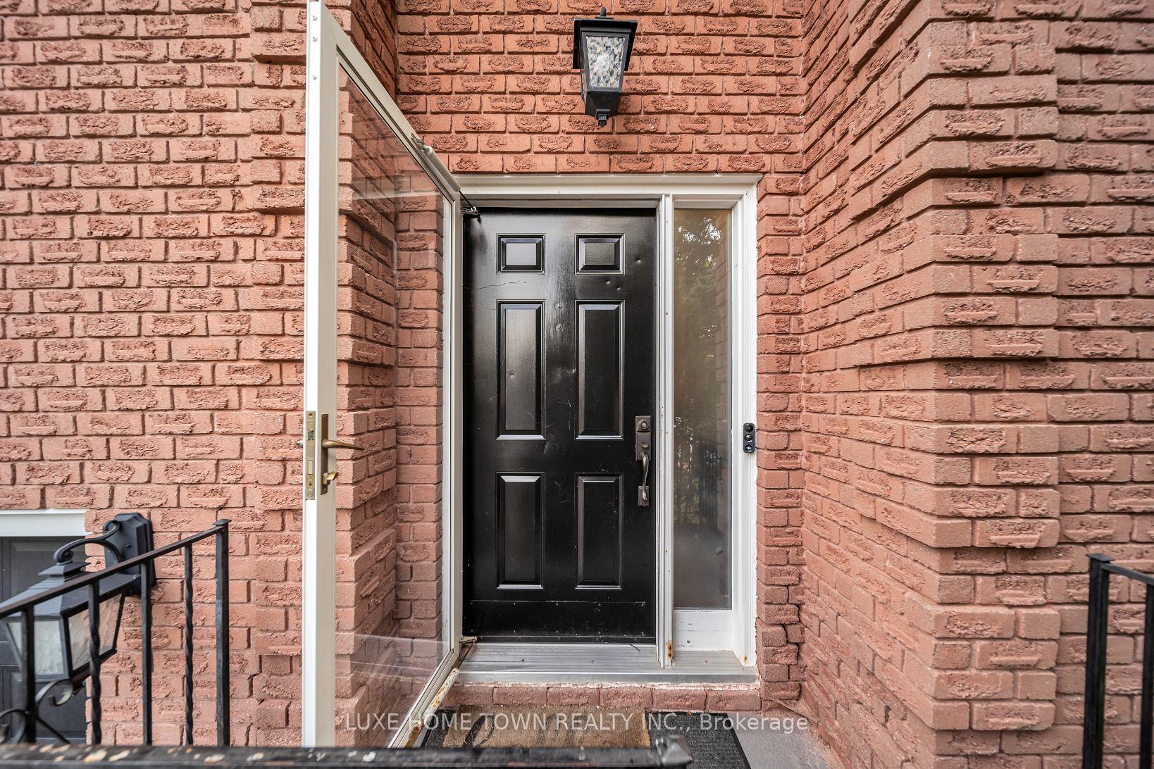 Photo 12 of 89 Pinedale Crescent, Clarington, Courtice — HOMEH