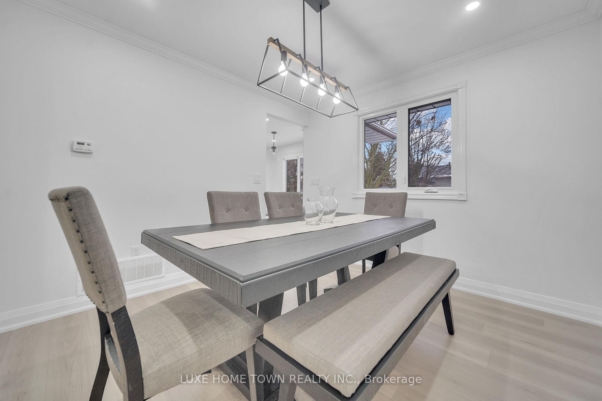 Photo 14 of 89 Pinedale Crescent, Clarington, Courtice — HOMEH