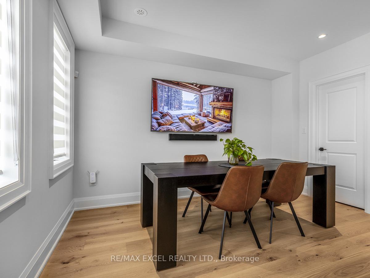 Photo 14 of 230 Rustle Woods Avenue, Markham, Cornell — HOMEH