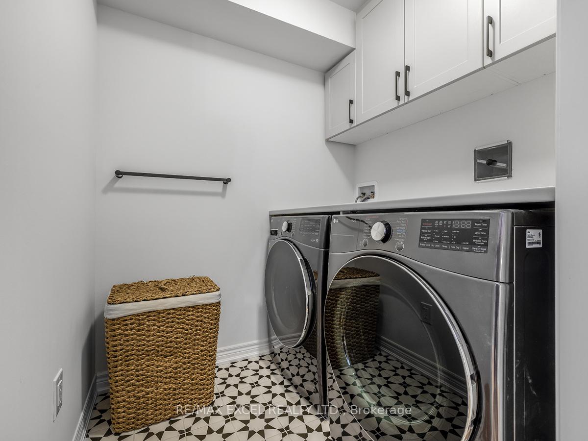 Photo 33 of 230 Rustle Woods Avenue, Markham, Cornell — HOMEH