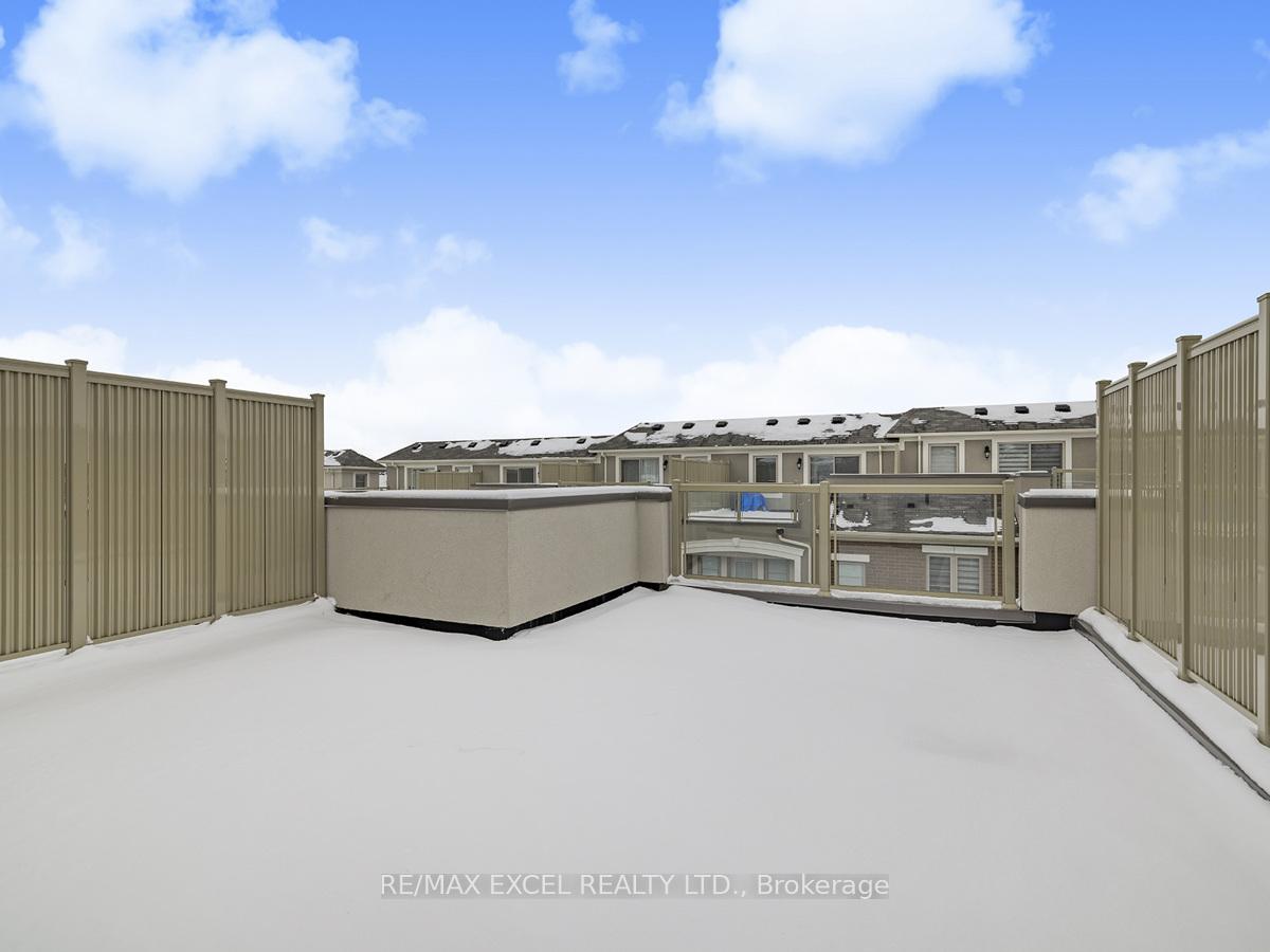 Photo 36 of 230 Rustle Woods Avenue, Markham, Cornell — HOMEH