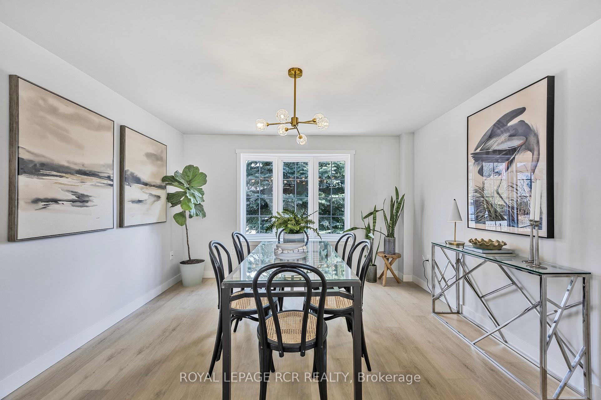 Photo 8 of 161 Wessenger Drive, Barrie, Holly — HOMEH