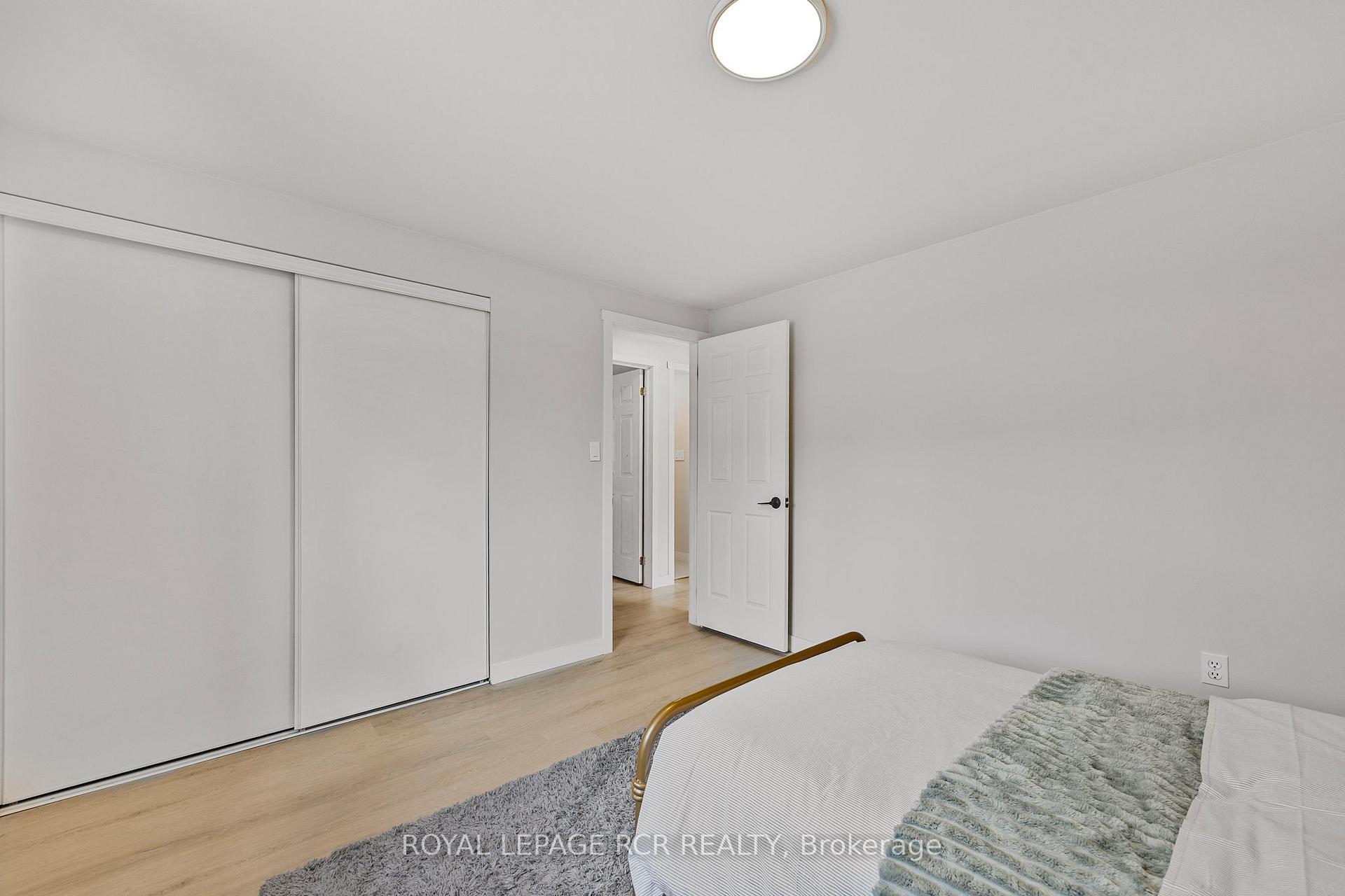 Photo 27 of 161 Wessenger Drive, Barrie, Holly — HOMEH