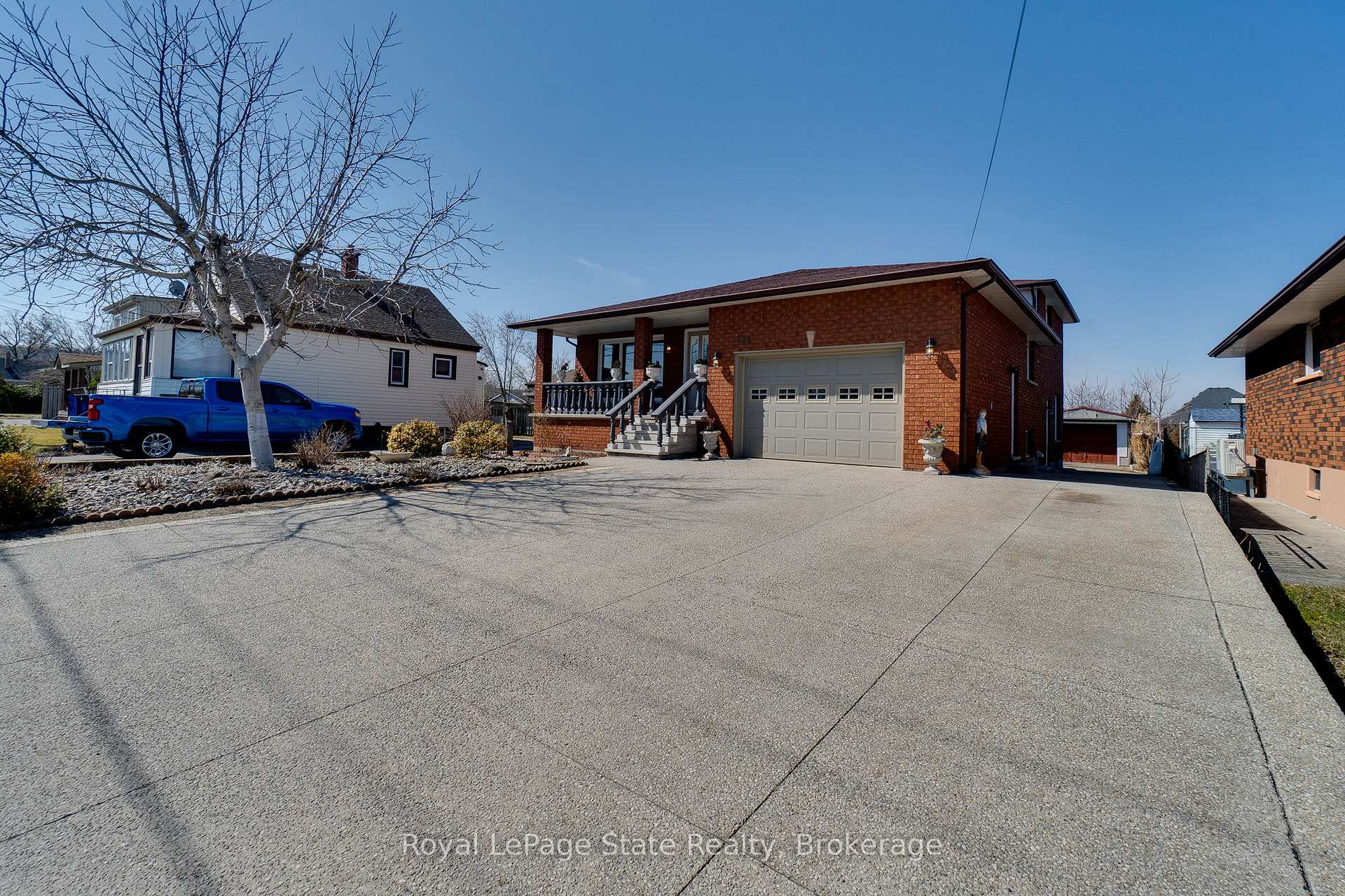 Photo 15 of 239 Millen Road, Hamilton, Stoney Creek — HOMEH