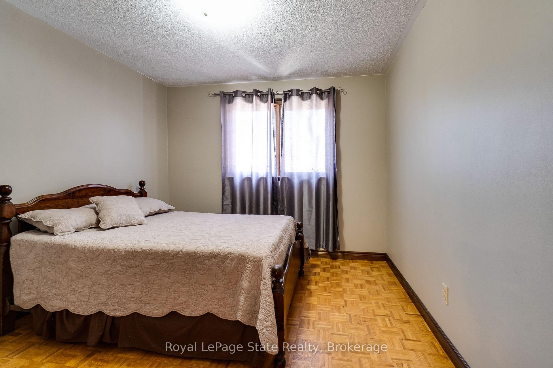 Photo 9 of 239 Millen Road, Hamilton, Stoney Creek — HOMEH