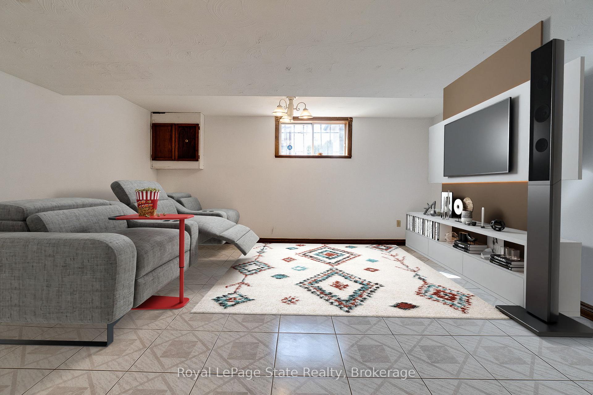 Photo 10 of 239 Millen Road, Hamilton, Stoney Creek — HOMEH
