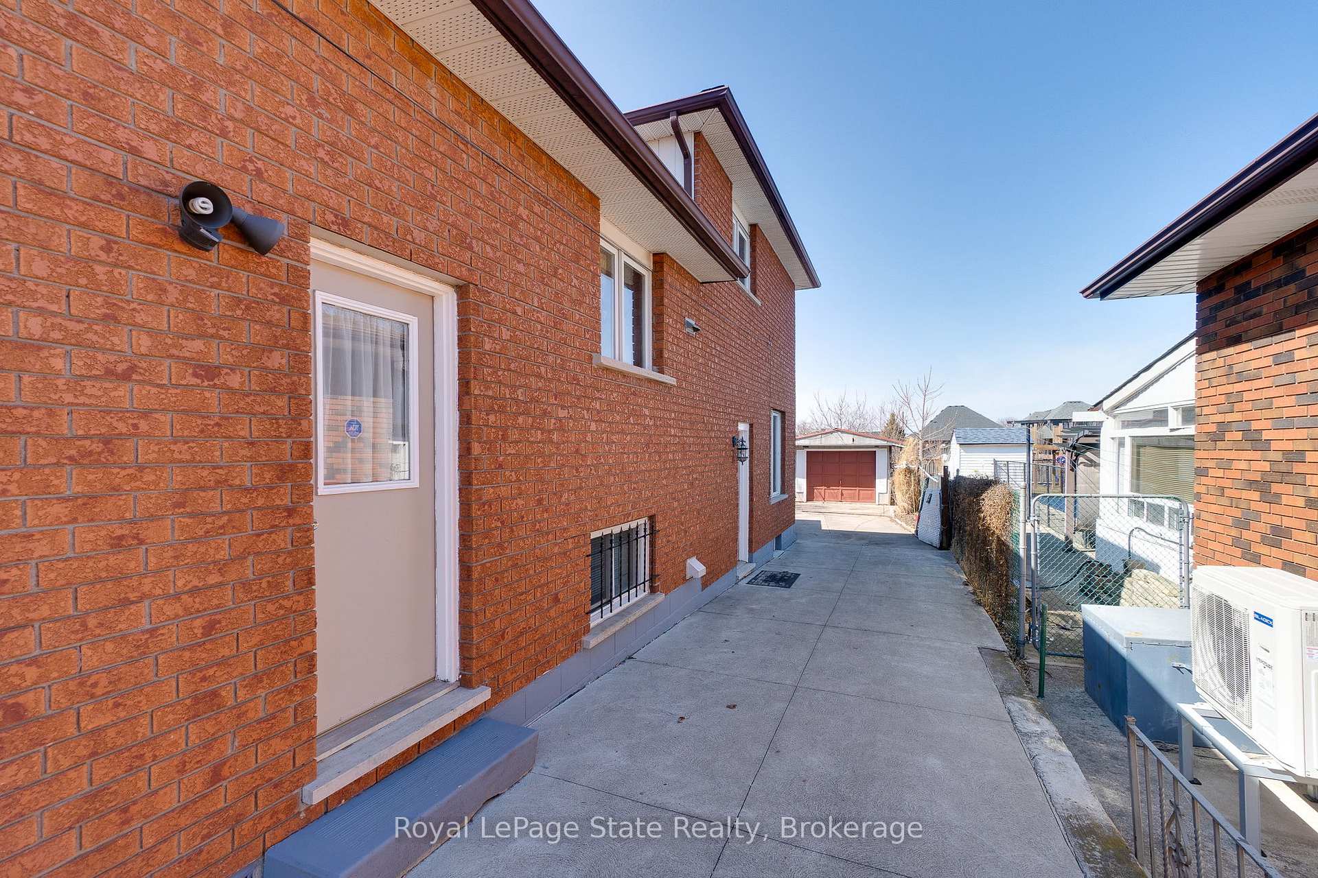 Photo 49 of 239 Millen Road, Hamilton, Stoney Creek — HOMEH