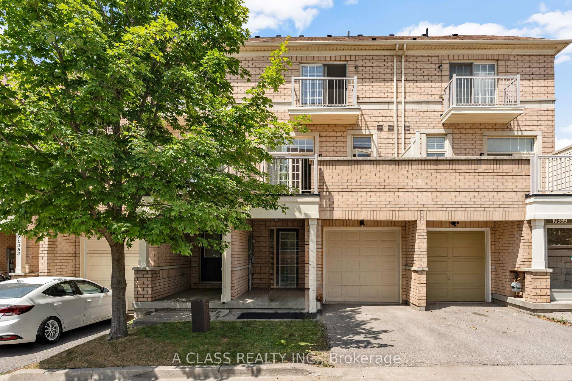 Photo 1 of 10397 Woodbine Avenue, Markham, Cathedraltown — HOMEH