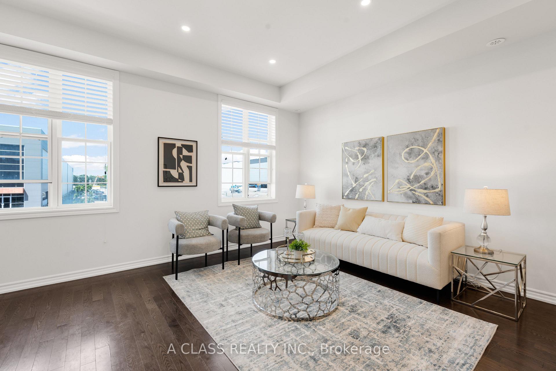 Photo 10 of 10397 Woodbine Avenue, Markham, Cathedraltown — HOMEH