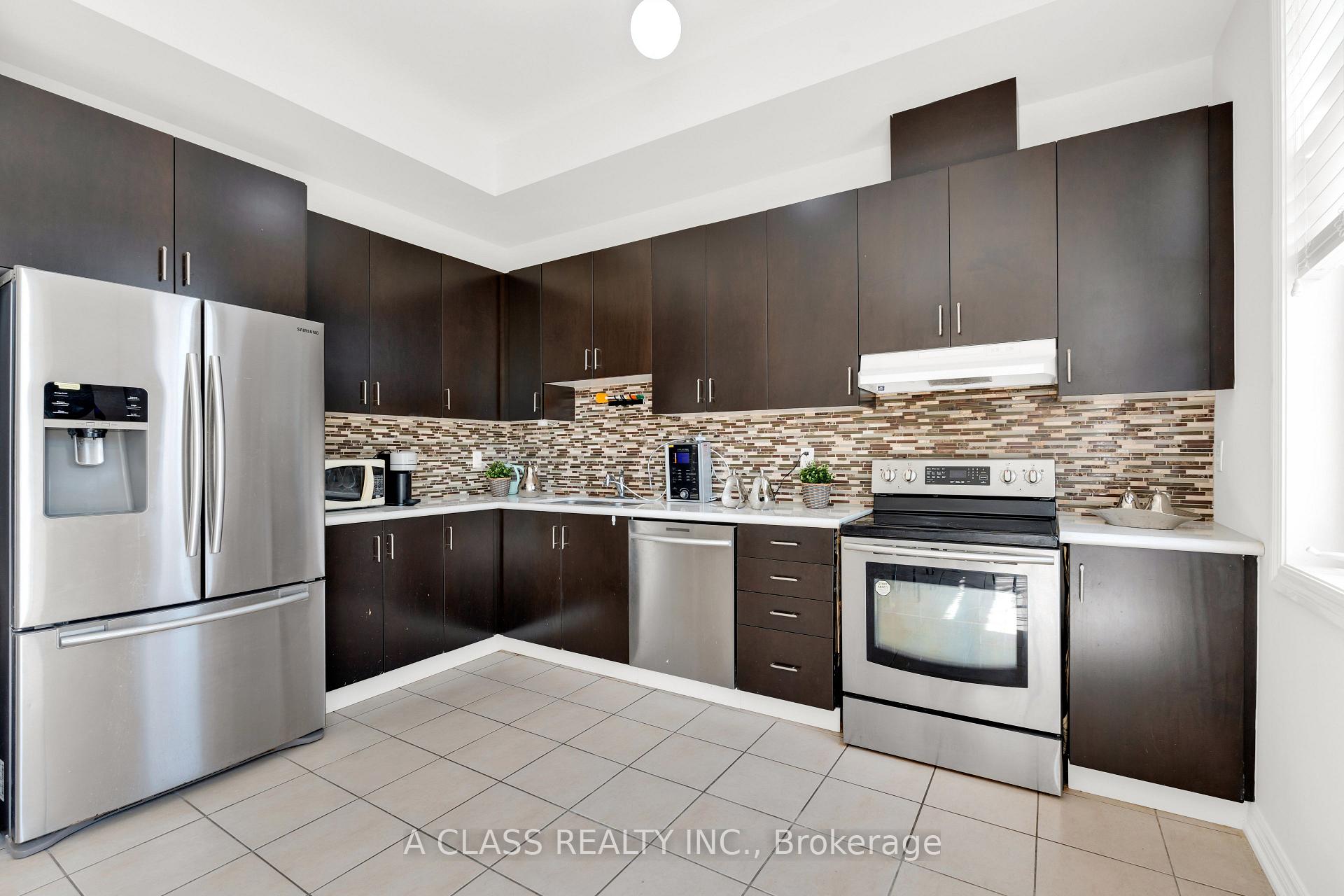 Photo 39 of 10397 Woodbine Avenue, Markham, Cathedraltown — HOMEH