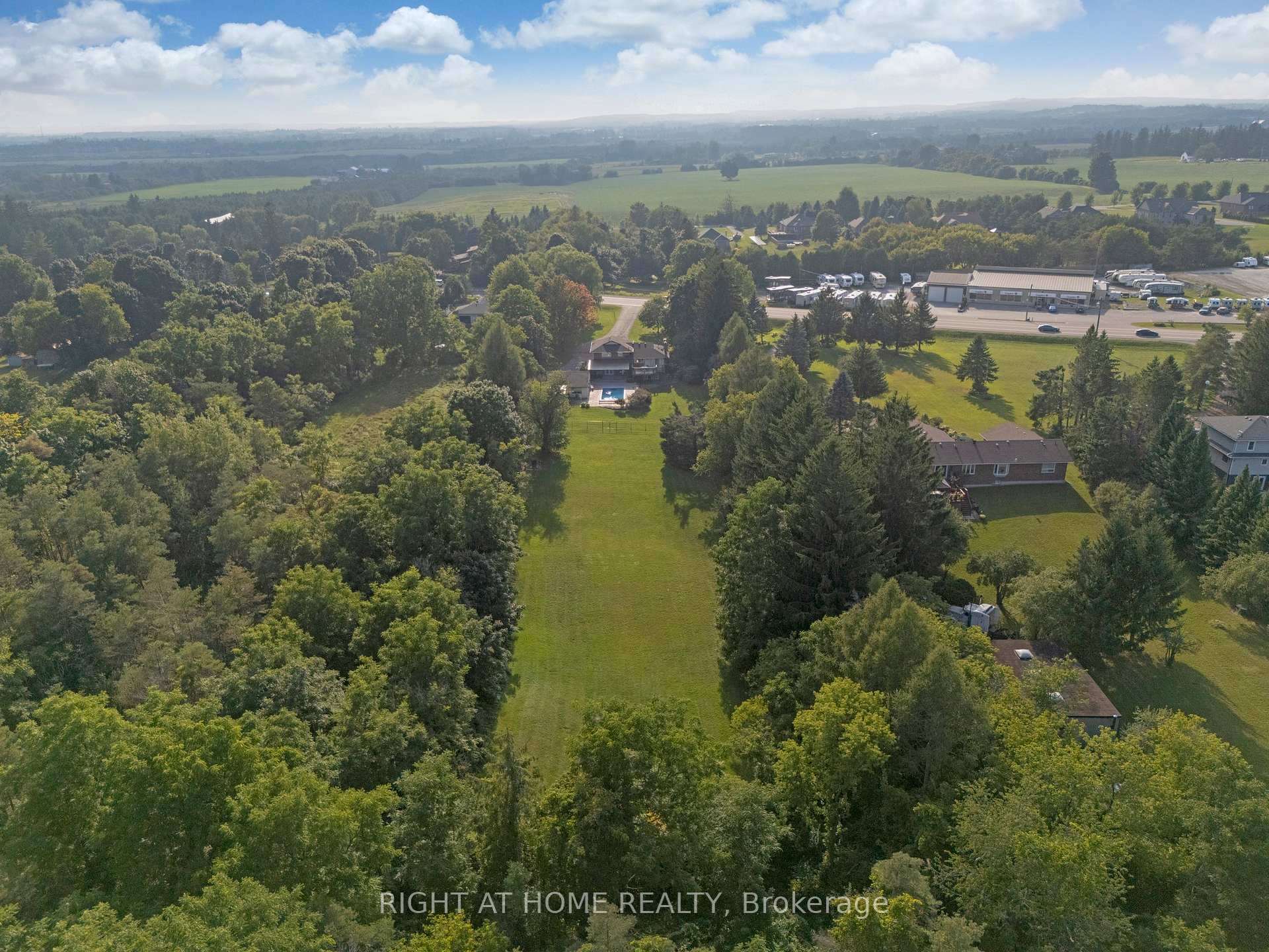 Photo 10 of 9695 Baldwin Street N, Whitby, Rural Whitby — HOMEH