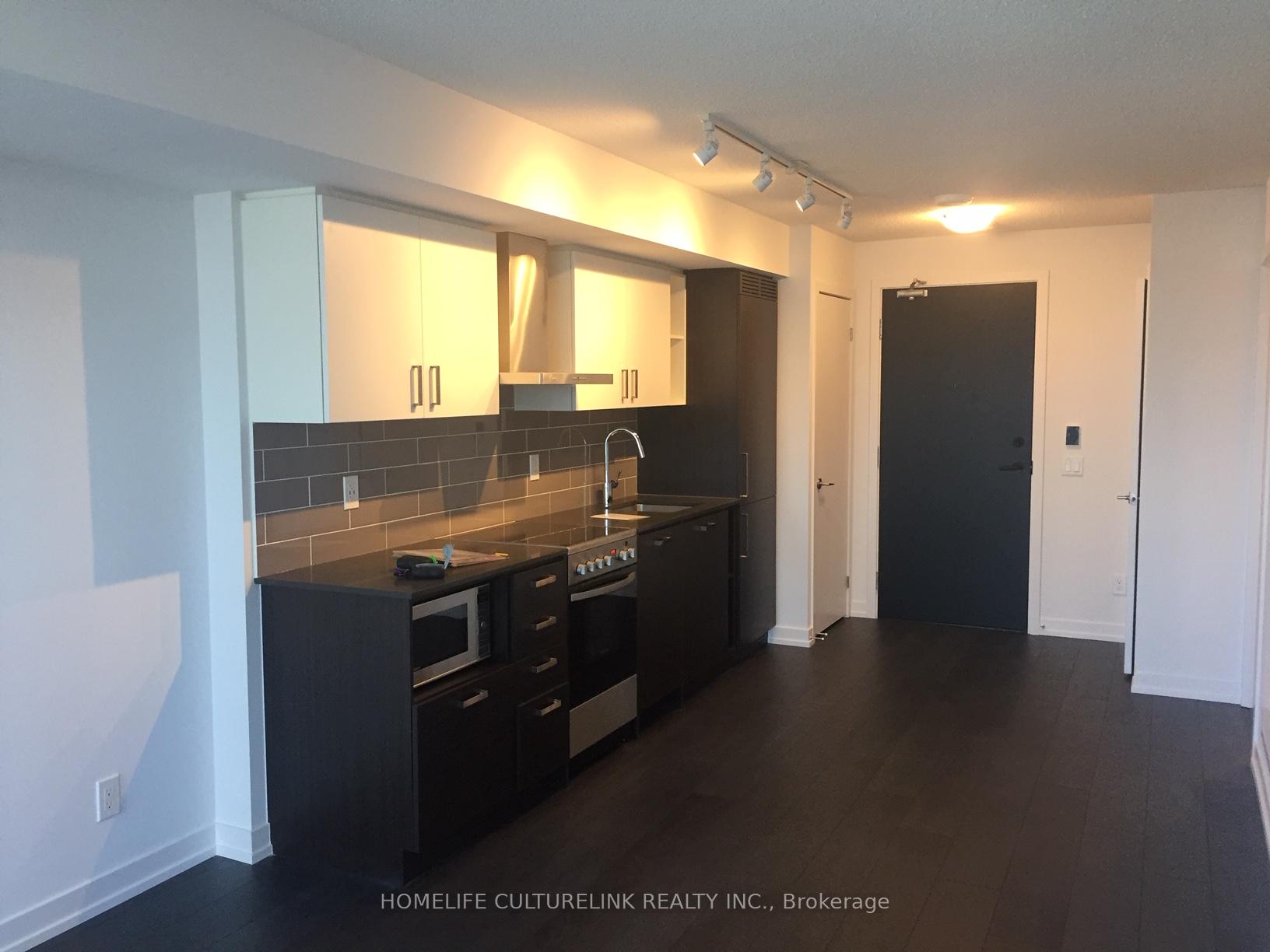Photo 8 of Unit 2002, 125 Redpath Avenue, Toronto, Mount Pleasant West — HOMEH