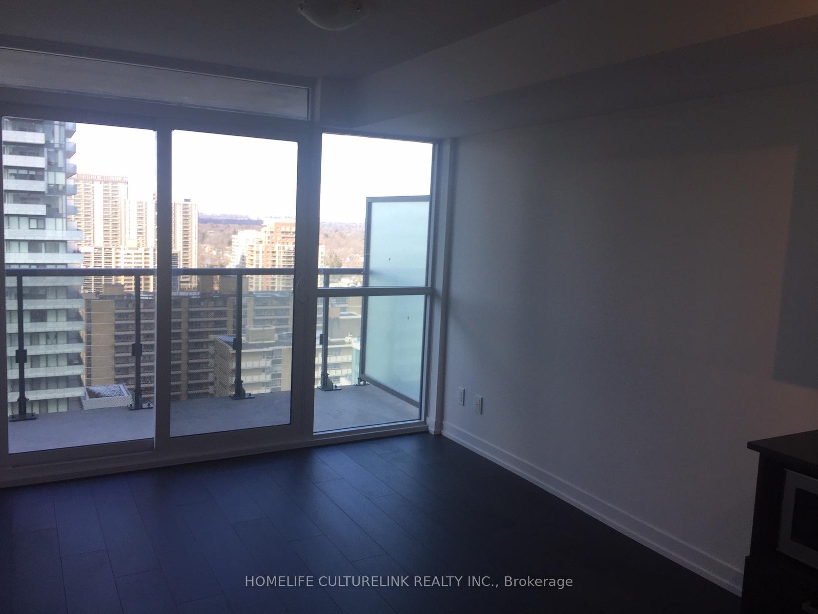 Photo 2 of Unit 2002, 125 Redpath Avenue, Toronto, Mount Pleasant West — HOMEH