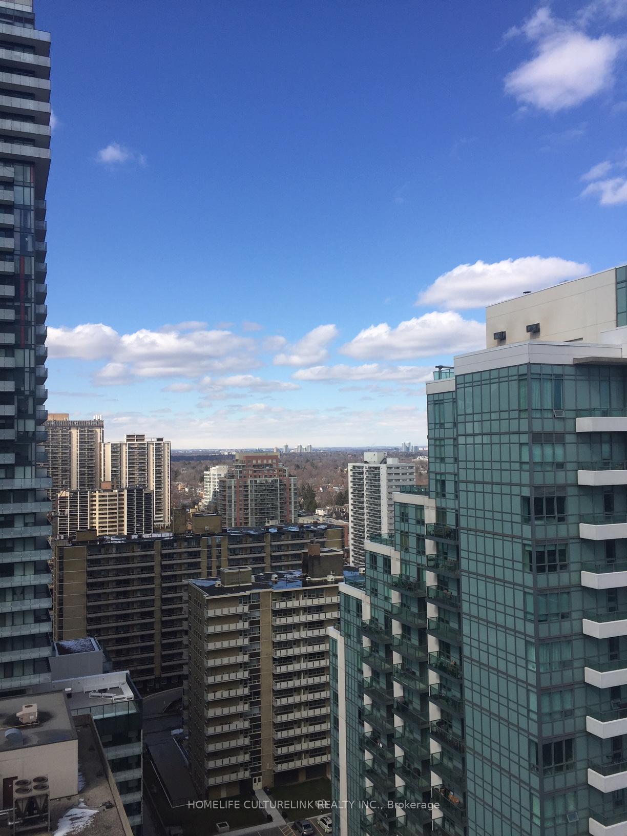Photo 9 of Unit 2002, 125 Redpath Avenue, Toronto, Mount Pleasant West — HOMEH