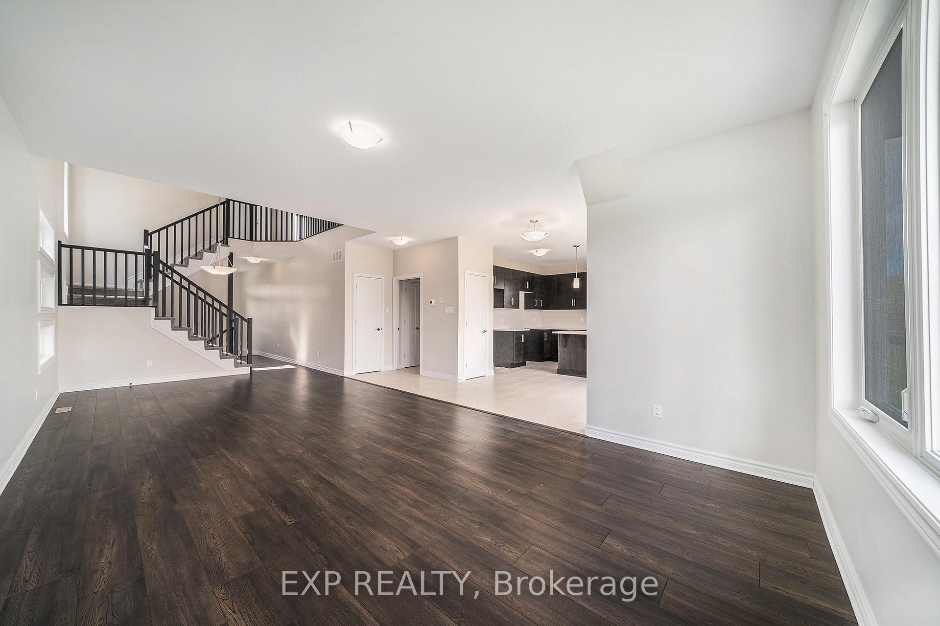 Photo 8 of 125 Seabert Drive, Arnprior — HOMEH