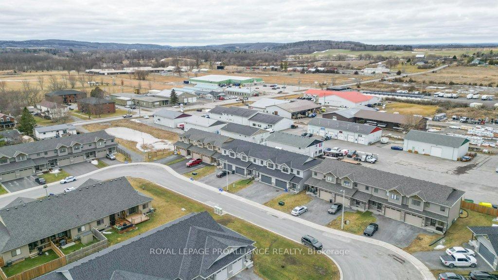 Photo 32 of 46 Barley Trail, Stirling-Rawdon, Stirling Ward — HOMEH