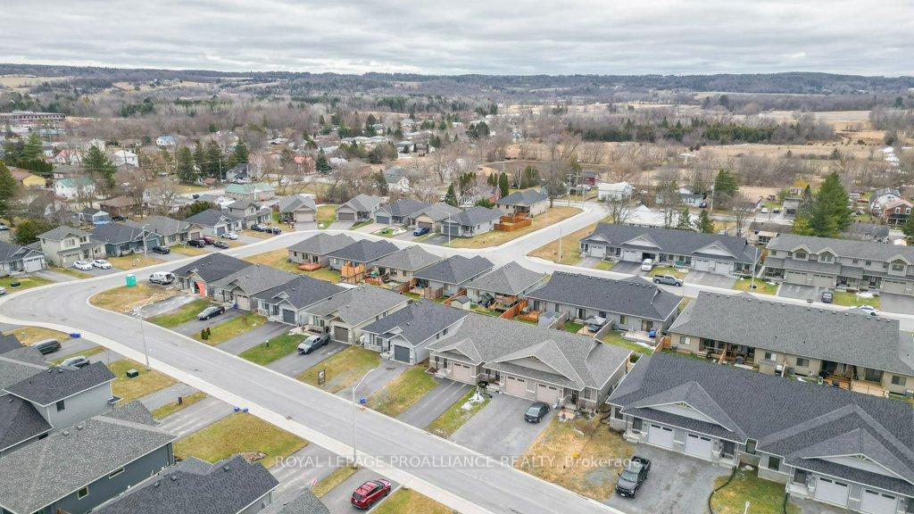 Photo 33 of 46 Barley Trail, Stirling-Rawdon, Stirling Ward — HOMEH