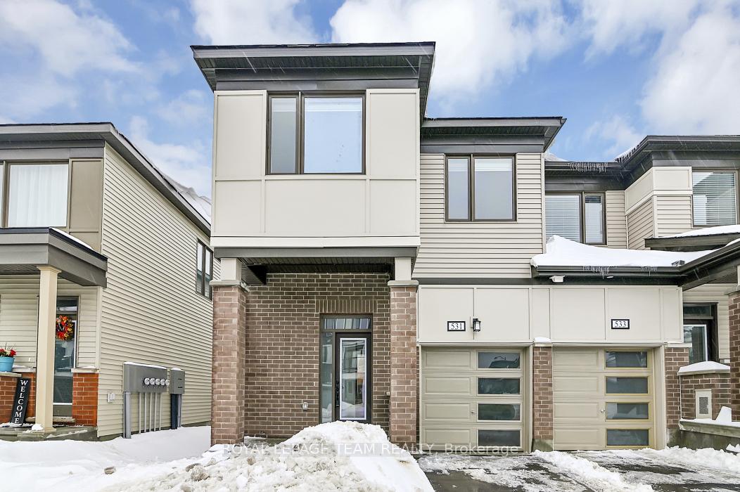 Front of 531 Rye Grass Way