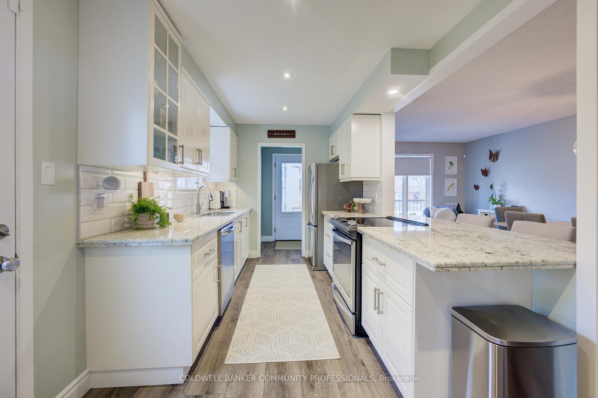 Photo 17 of 682 Acadia Drive, Hamilton, Butler — HOMEH