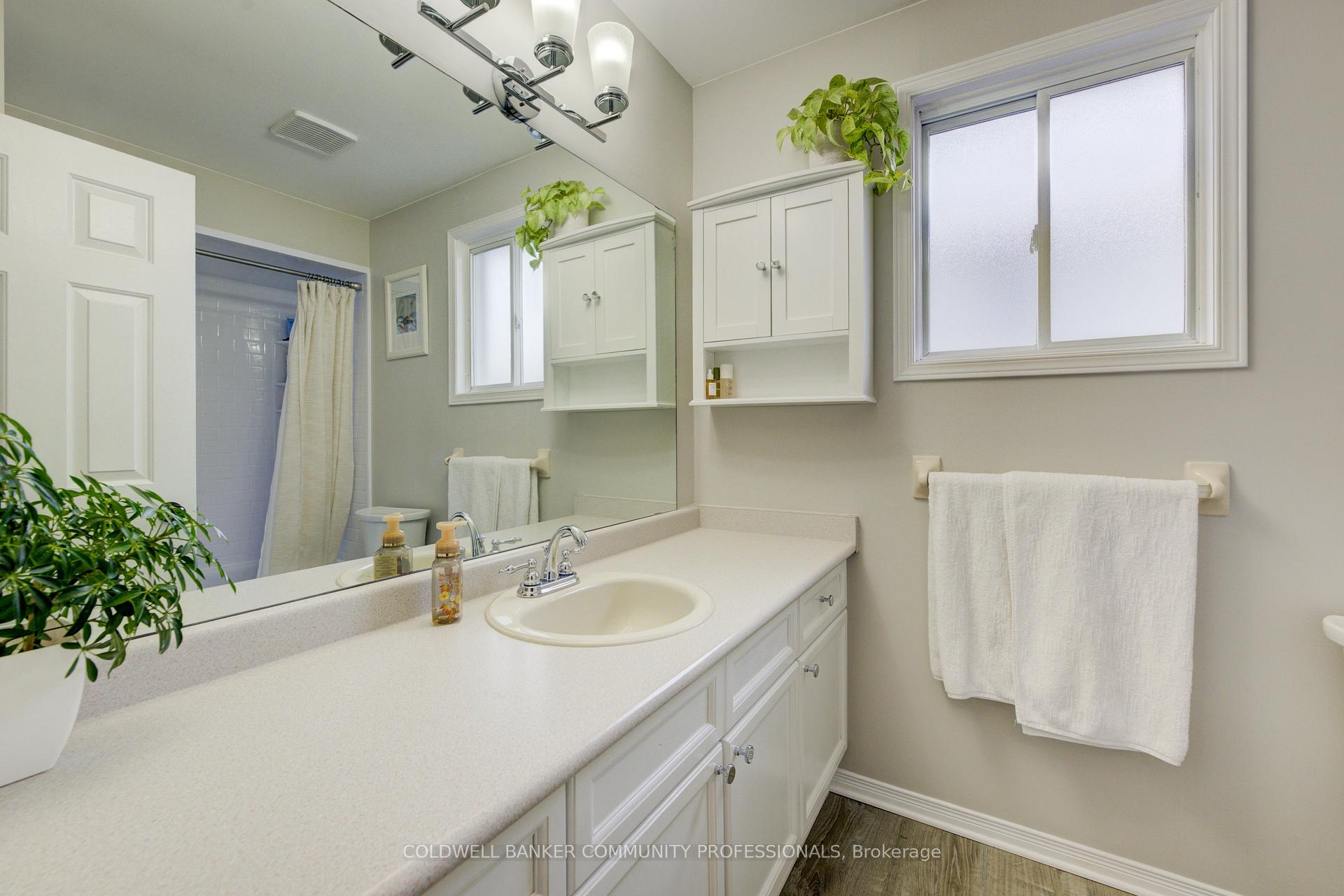 Photo 15 of 682 Acadia Drive, Hamilton, Butler — HOMEH