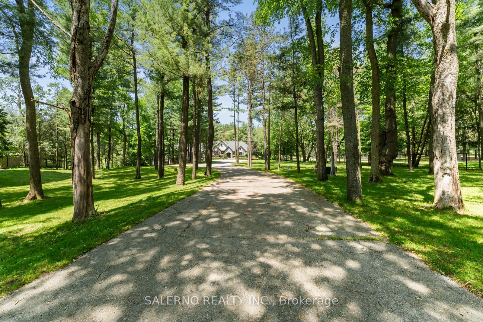Photo 2 of 3560 16th Side Road, King, Rural King — HOMEH