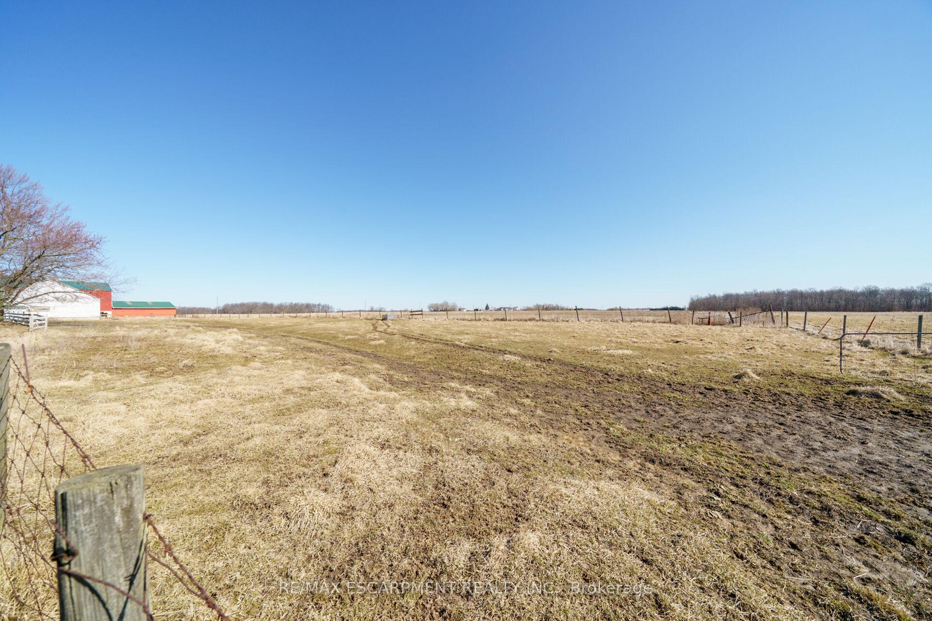 Photo 27 of 3412 Young Road, Haldimand — HOMEH
