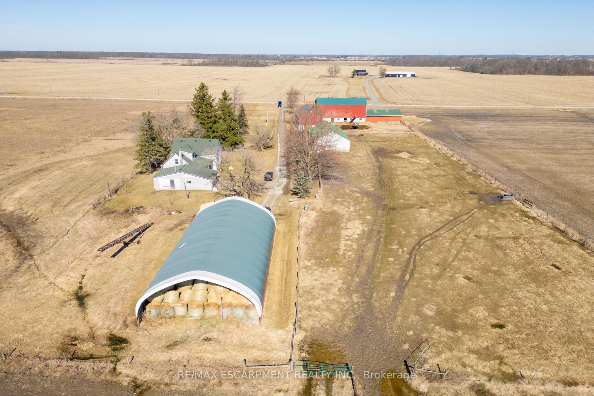 Photo 32 of 3412 Young Road, Haldimand — HOMEH