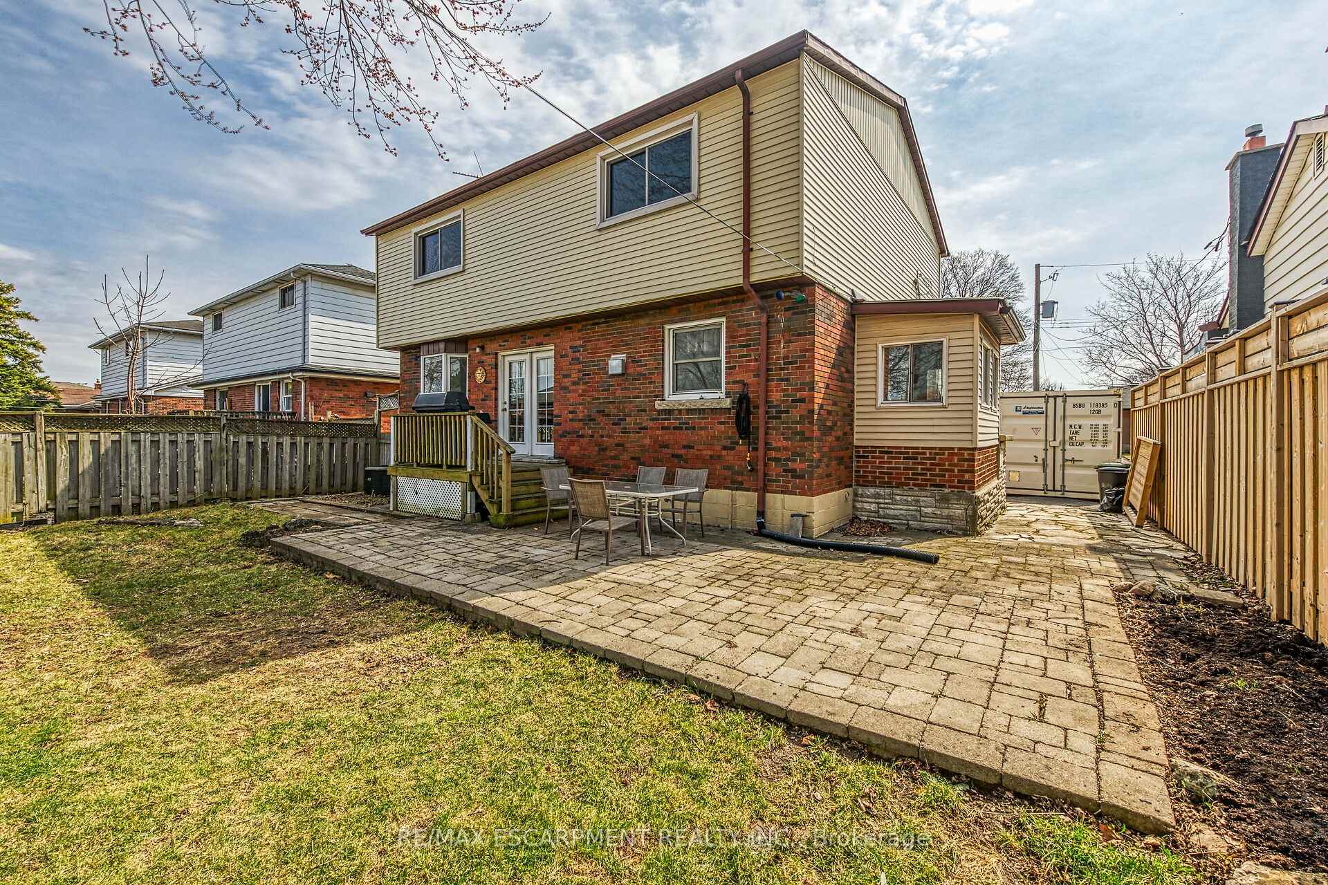 Photo 41 of 11 Sheridan Drive, Hamilton, Hill Park — HOMEH