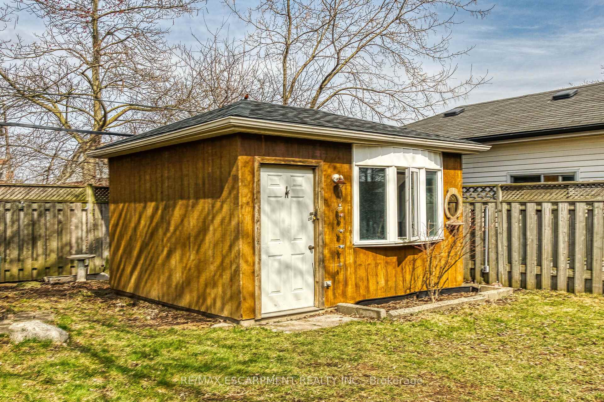 Photo 34 of 11 Sheridan Drive, Hamilton, Hill Park — HOMEH