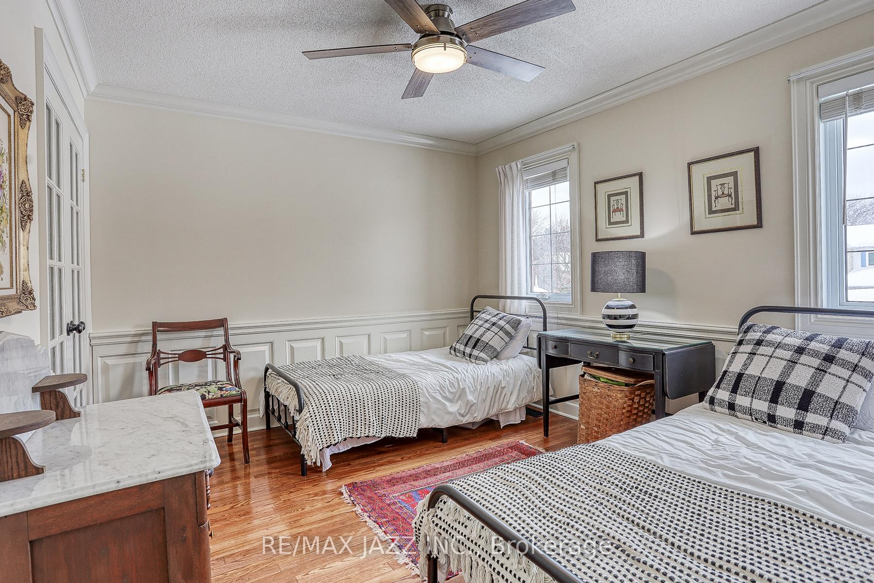 Photo 21 of 8 Irwin Drive, Whitby, Downtown Whitby — HOMEH
