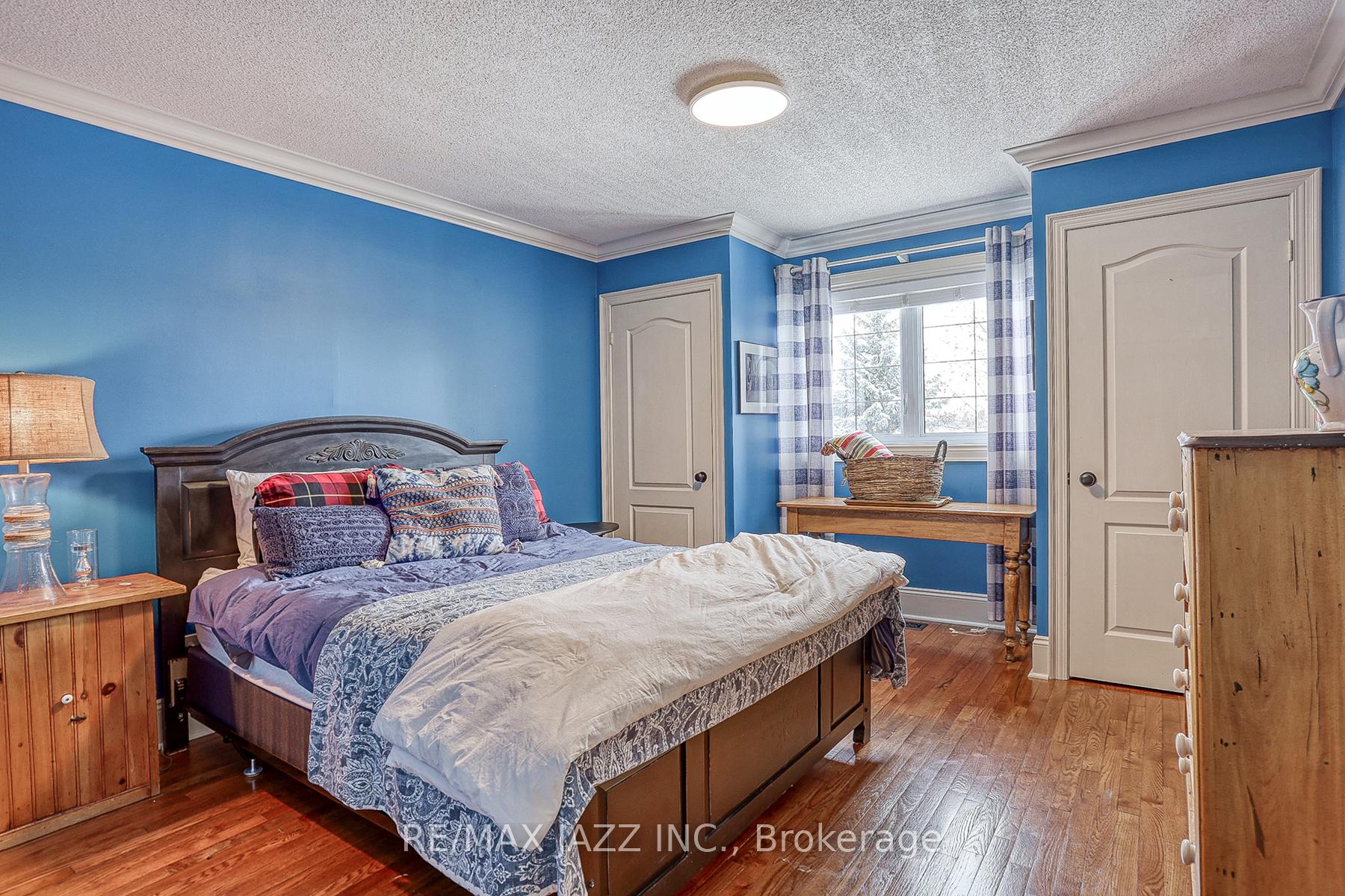 Photo 26 of 8 Irwin Drive, Whitby, Downtown Whitby — HOMEH