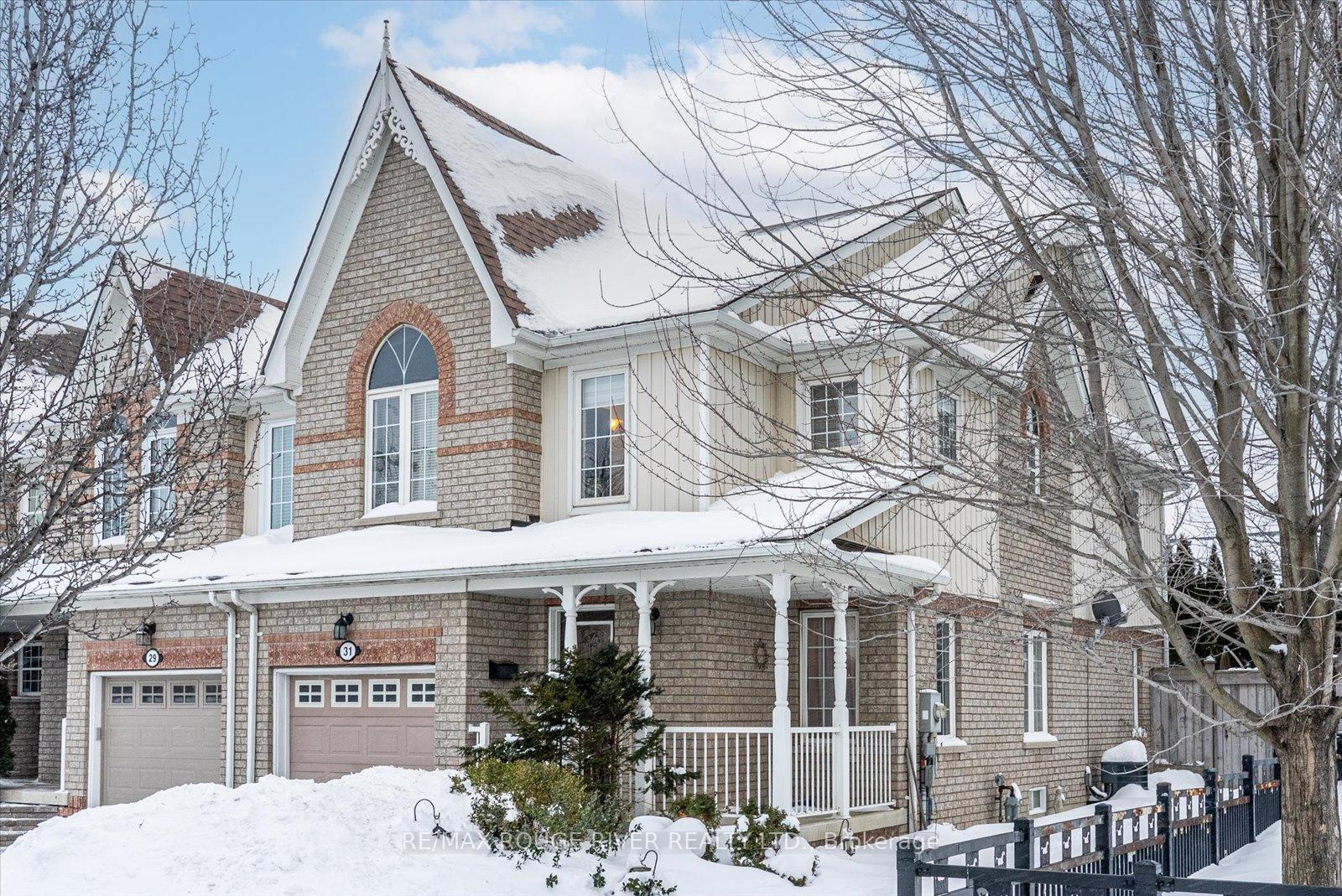 Photo 9 of 31 Barchester Crescent, Whitby, Brooklin — HOMEH