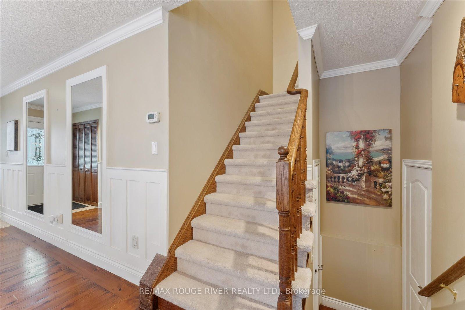 Photo 23 of 31 Barchester Crescent, Whitby, Brooklin — HOMEH