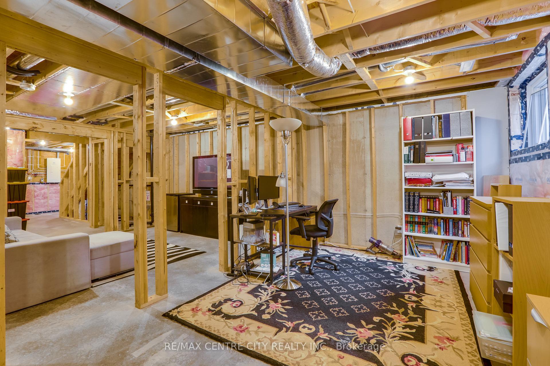 Photo 29 of 210 Renaissance Drive, St. Thomas — HOMEH
