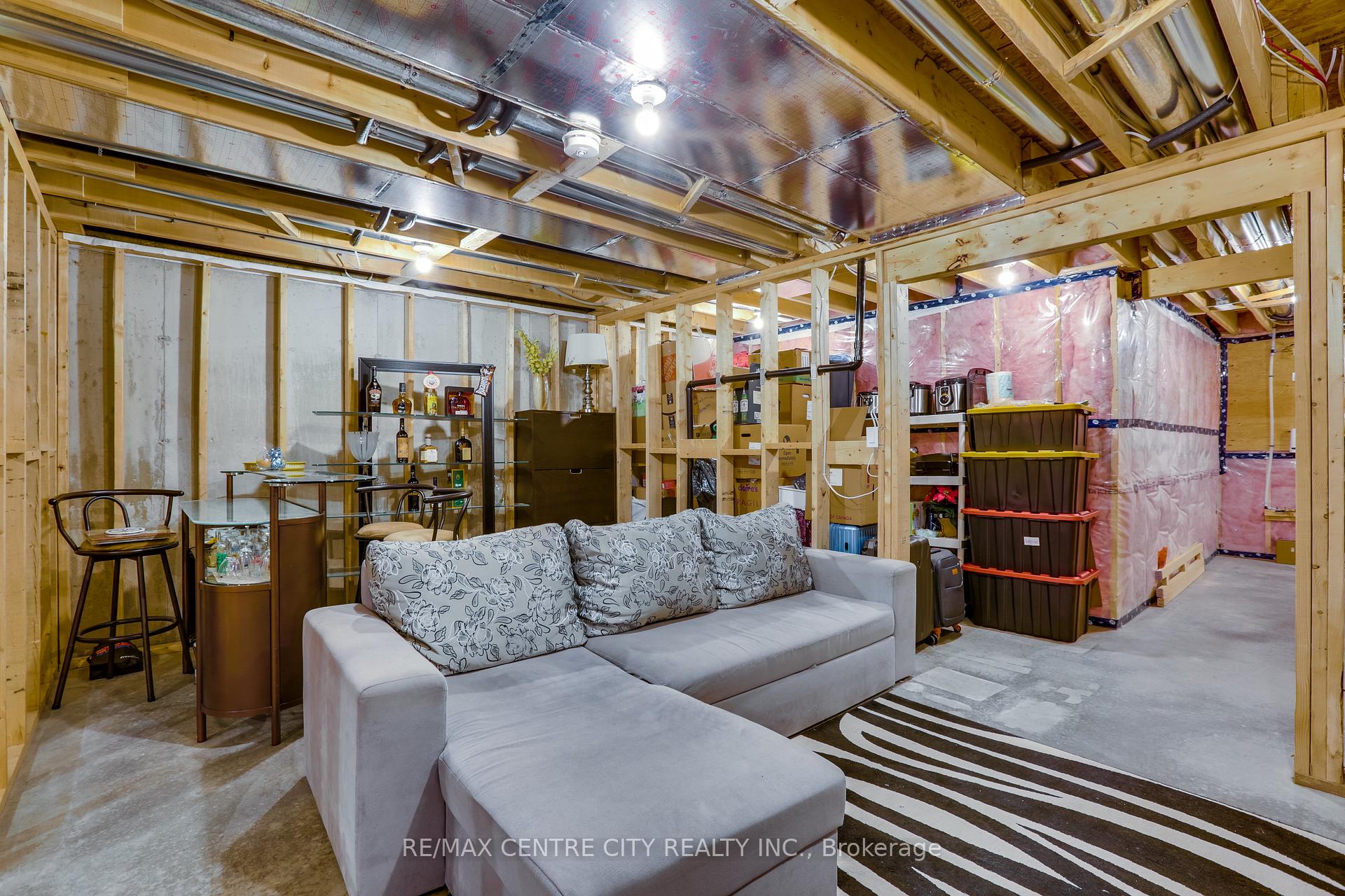 Photo 43 of 210 Renaissance Drive, St. Thomas — HOMEH