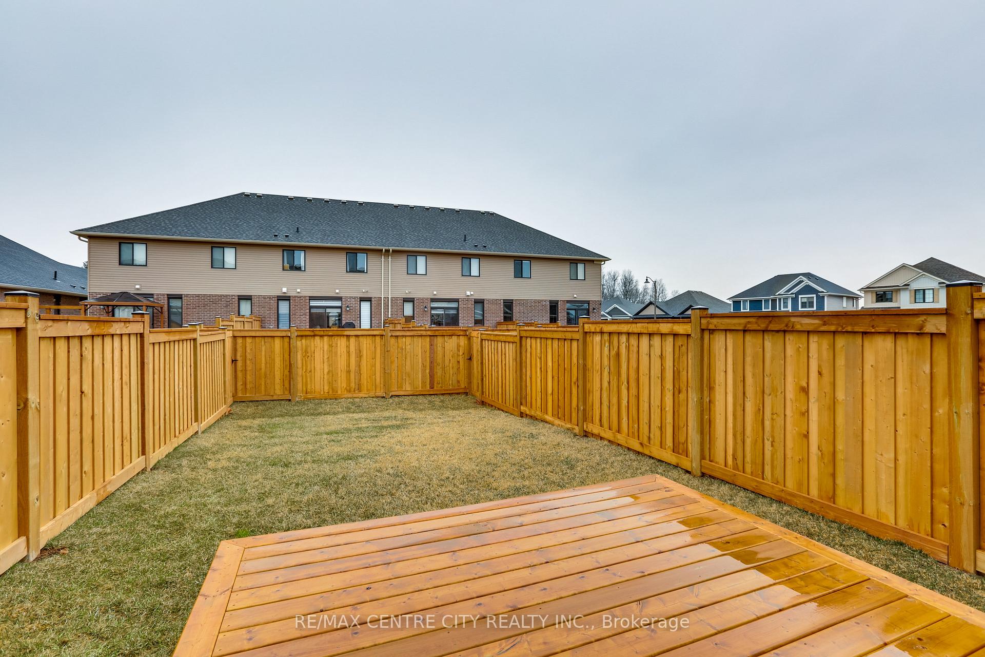 Photo 47 of 210 Renaissance Drive, St. Thomas — HOMEH