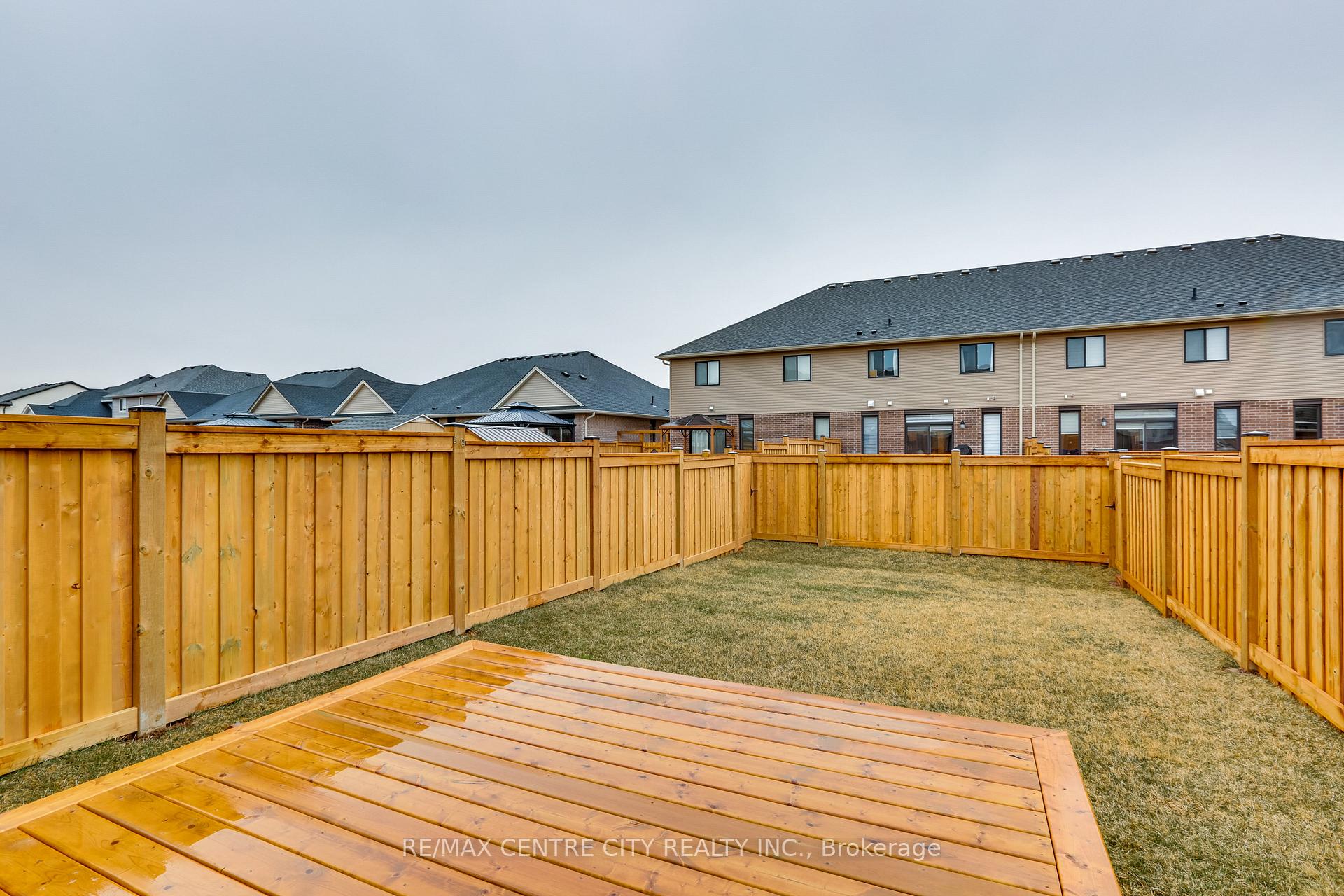Photo 48 of 210 Renaissance Drive, St. Thomas — HOMEH
