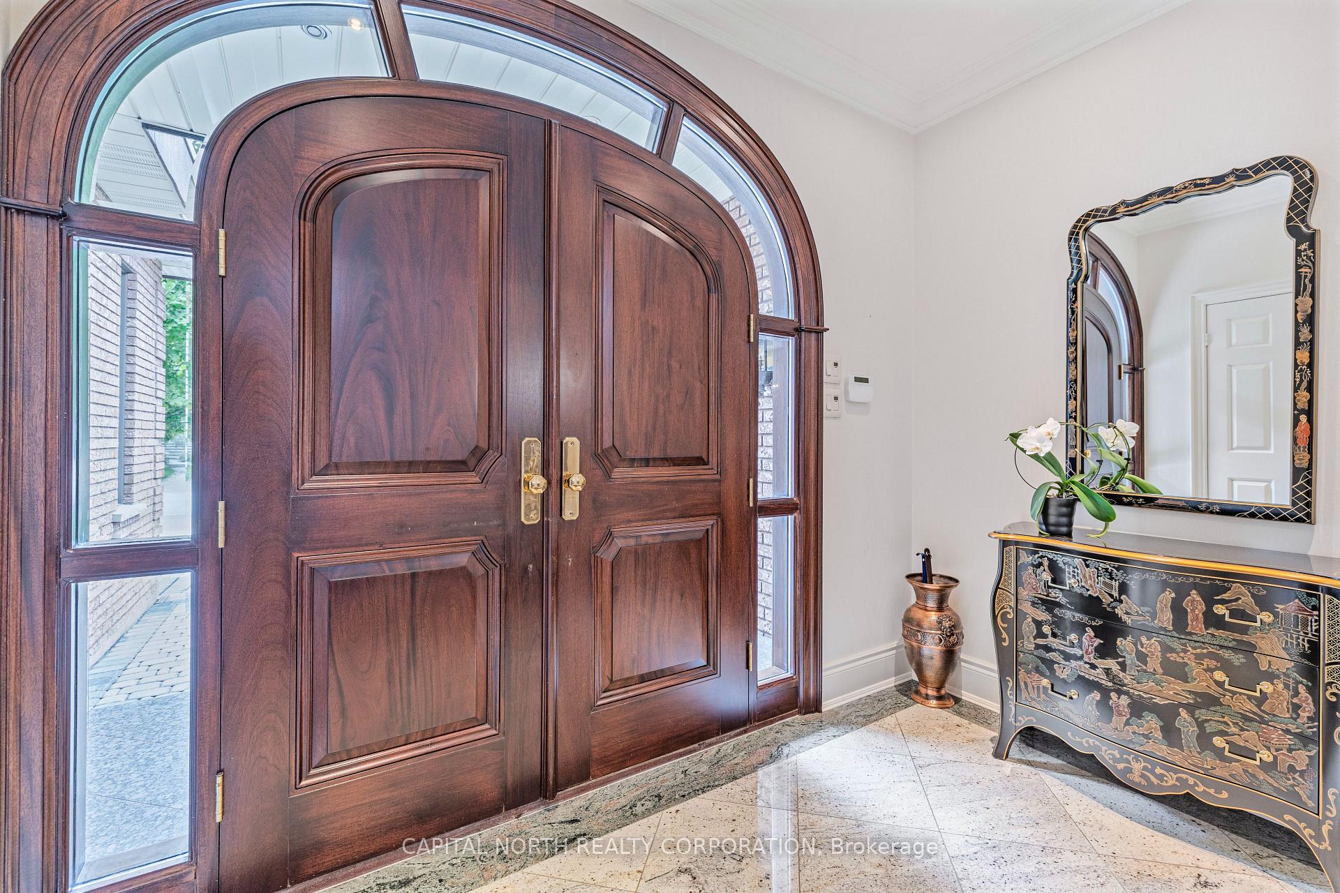 Photo 33 of 38 Queen Post Drive, Vaughan, East Woodbridge — HOMEH