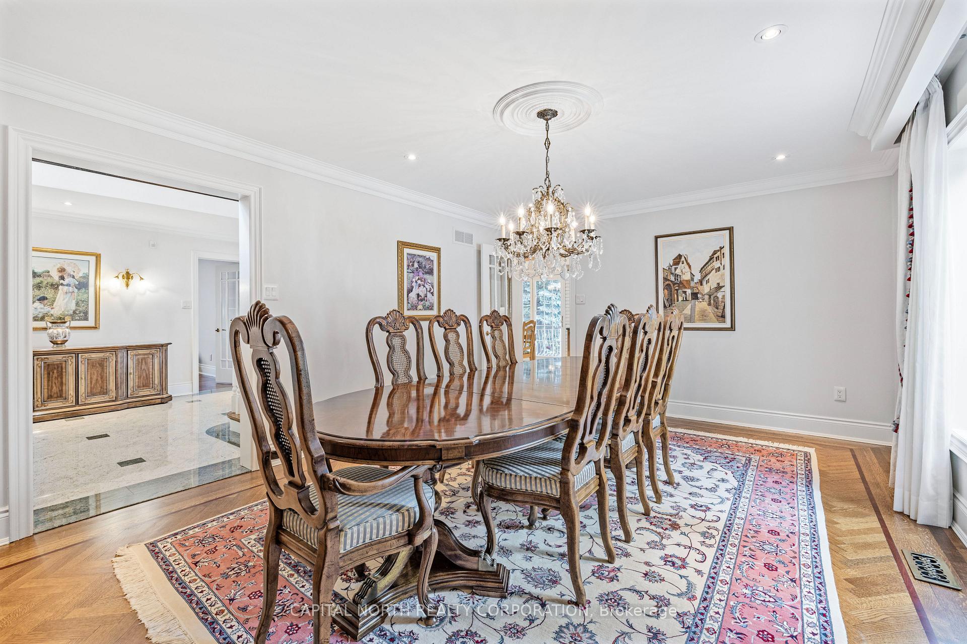 Photo 16 of 38 Queen Post Drive, Vaughan, East Woodbridge — HOMEH
