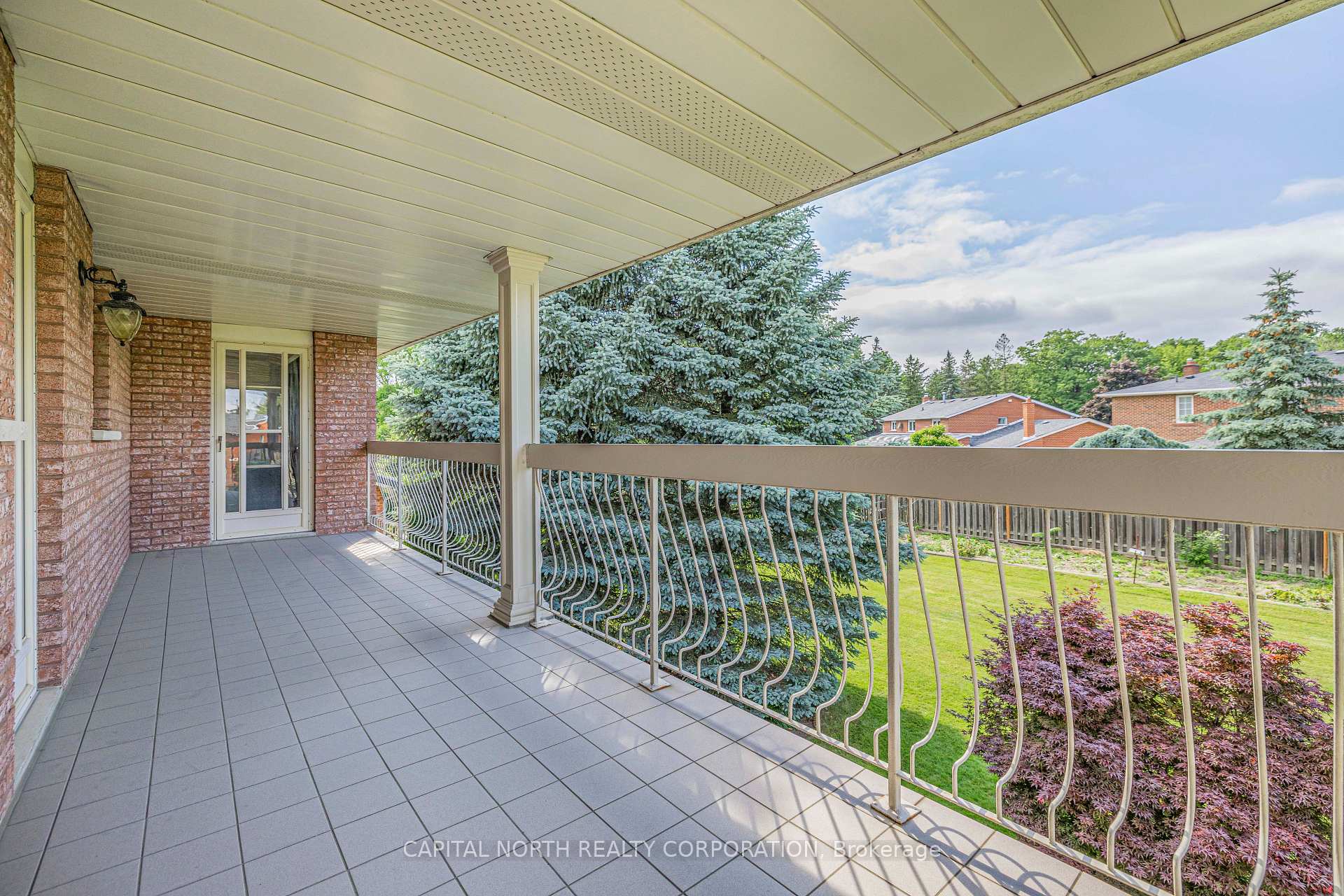 Photo 19 of 38 Queen Post Drive, Vaughan, East Woodbridge — HOMEH