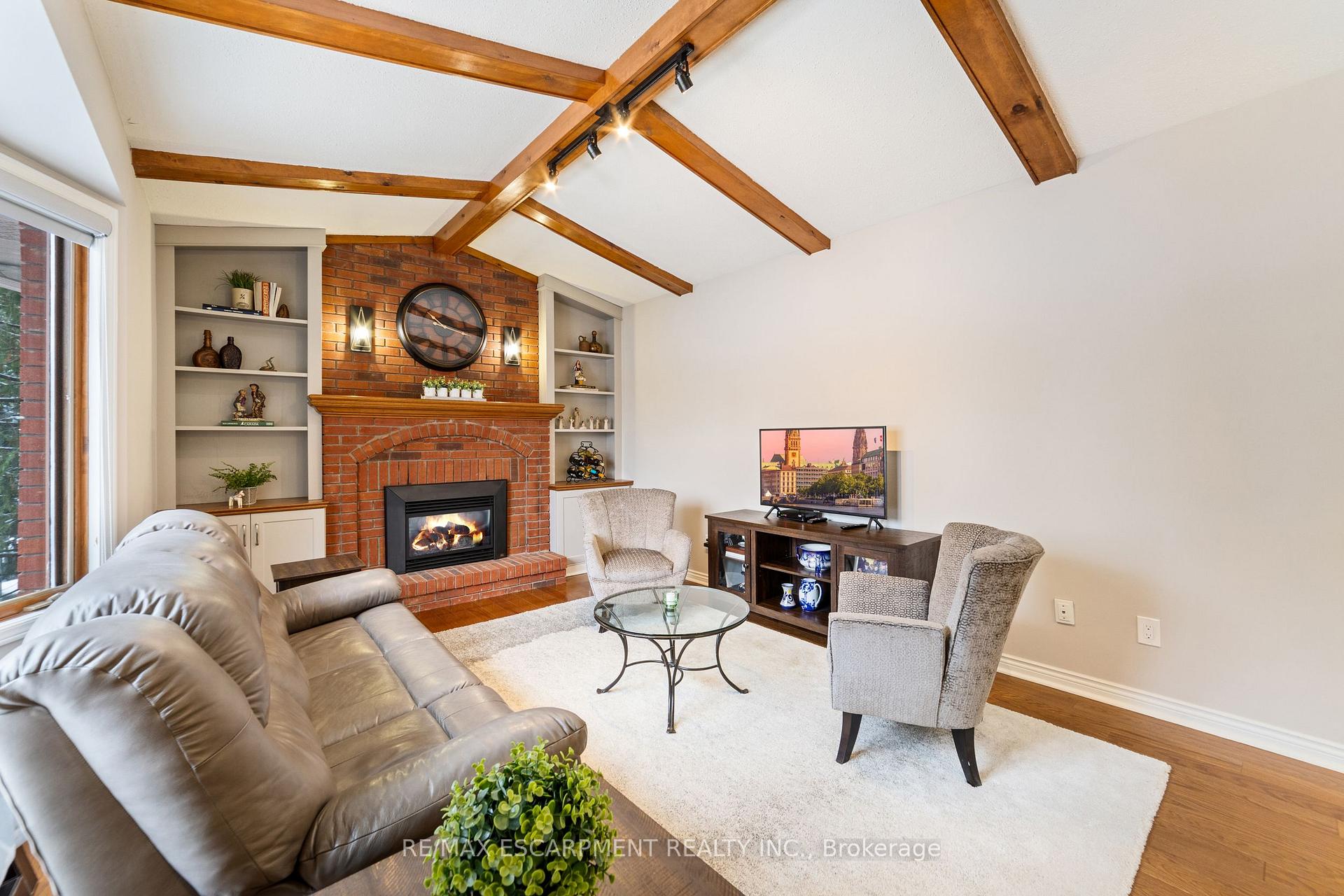 Photo 14 of 274 Lloyminn Avenue, Hamilton, Ancaster — HOMEH