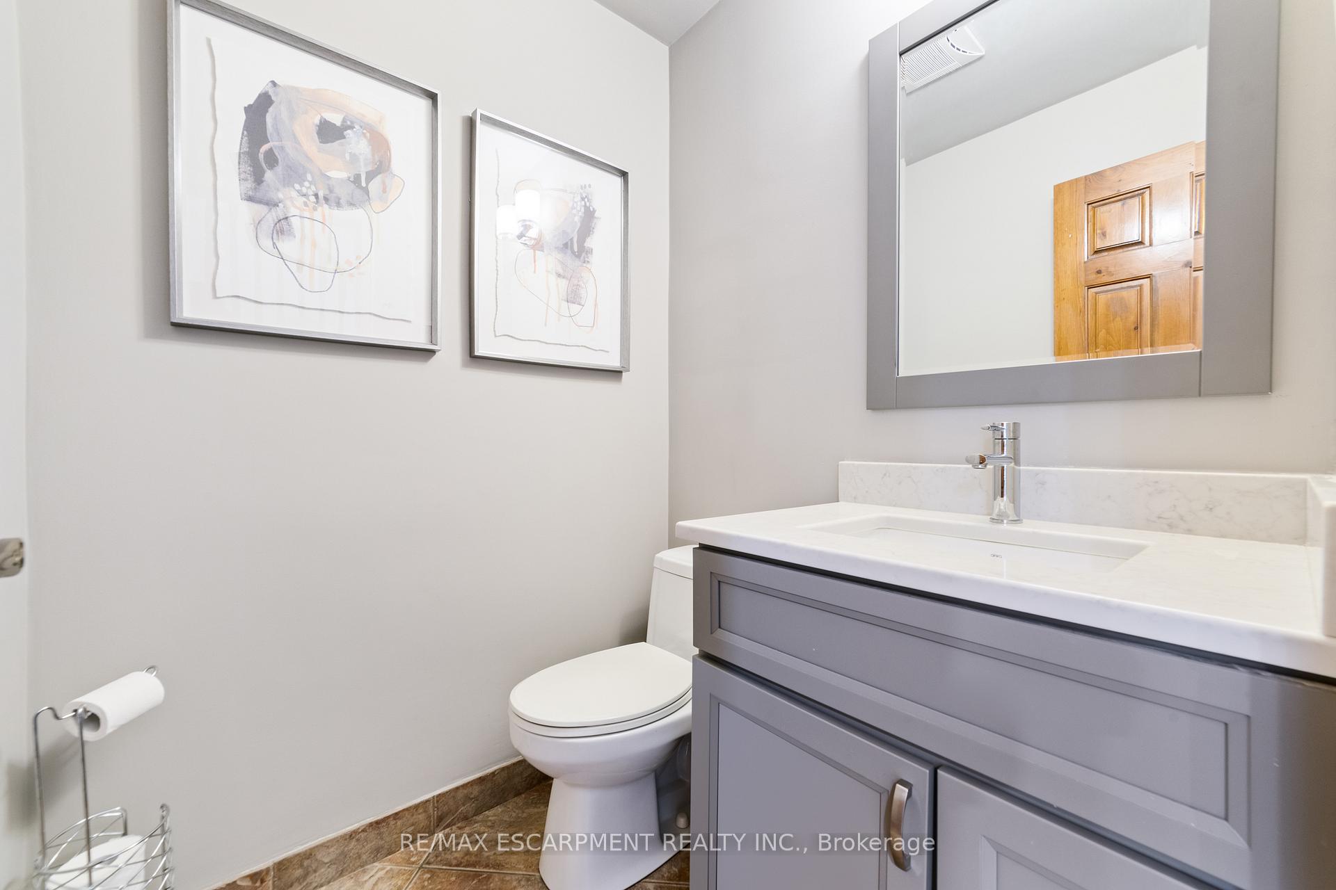 Photo 15 of 274 Lloyminn Avenue, Hamilton, Ancaster — HOMEH