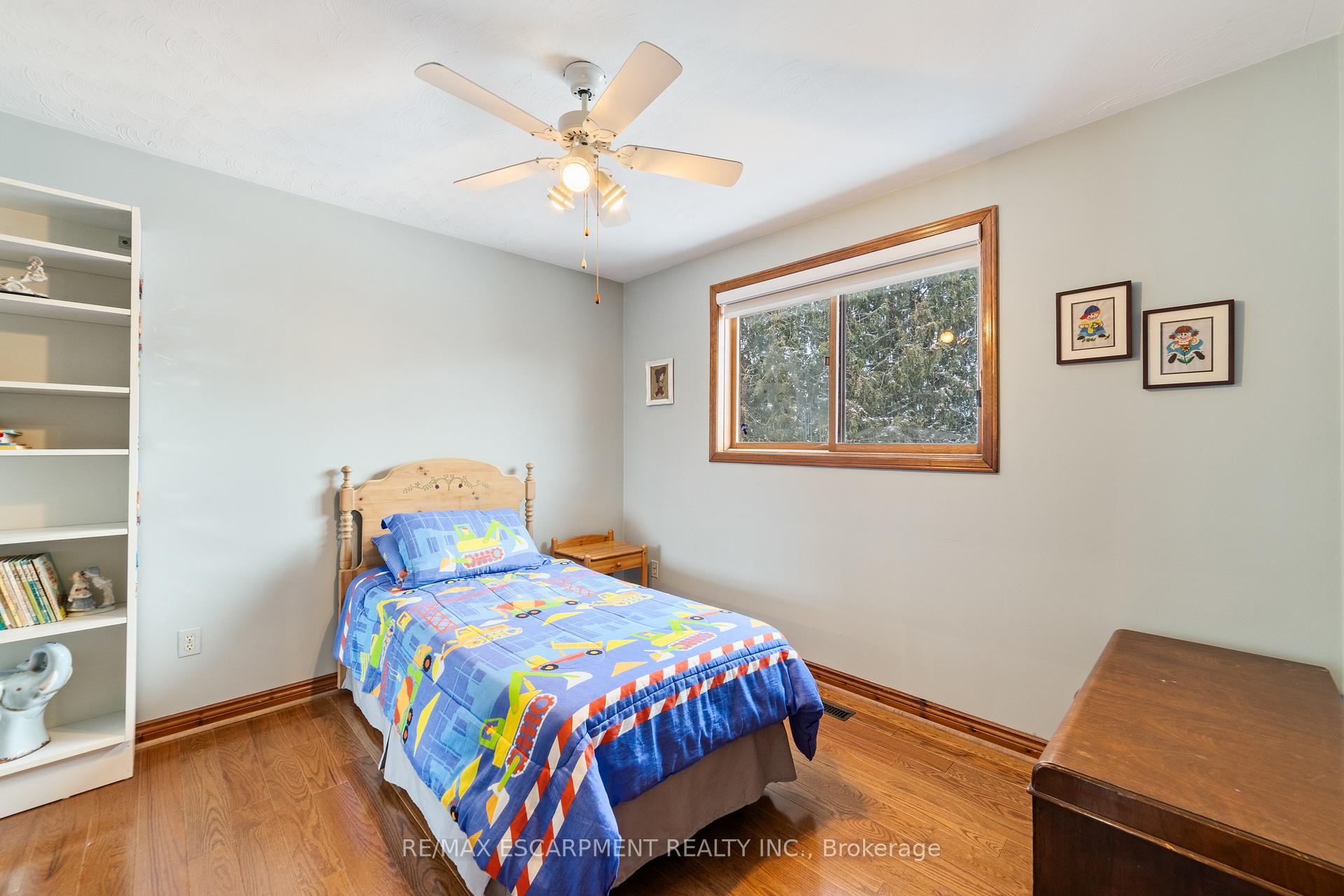 Photo 18 of 274 Lloyminn Avenue, Hamilton, Ancaster — HOMEH
