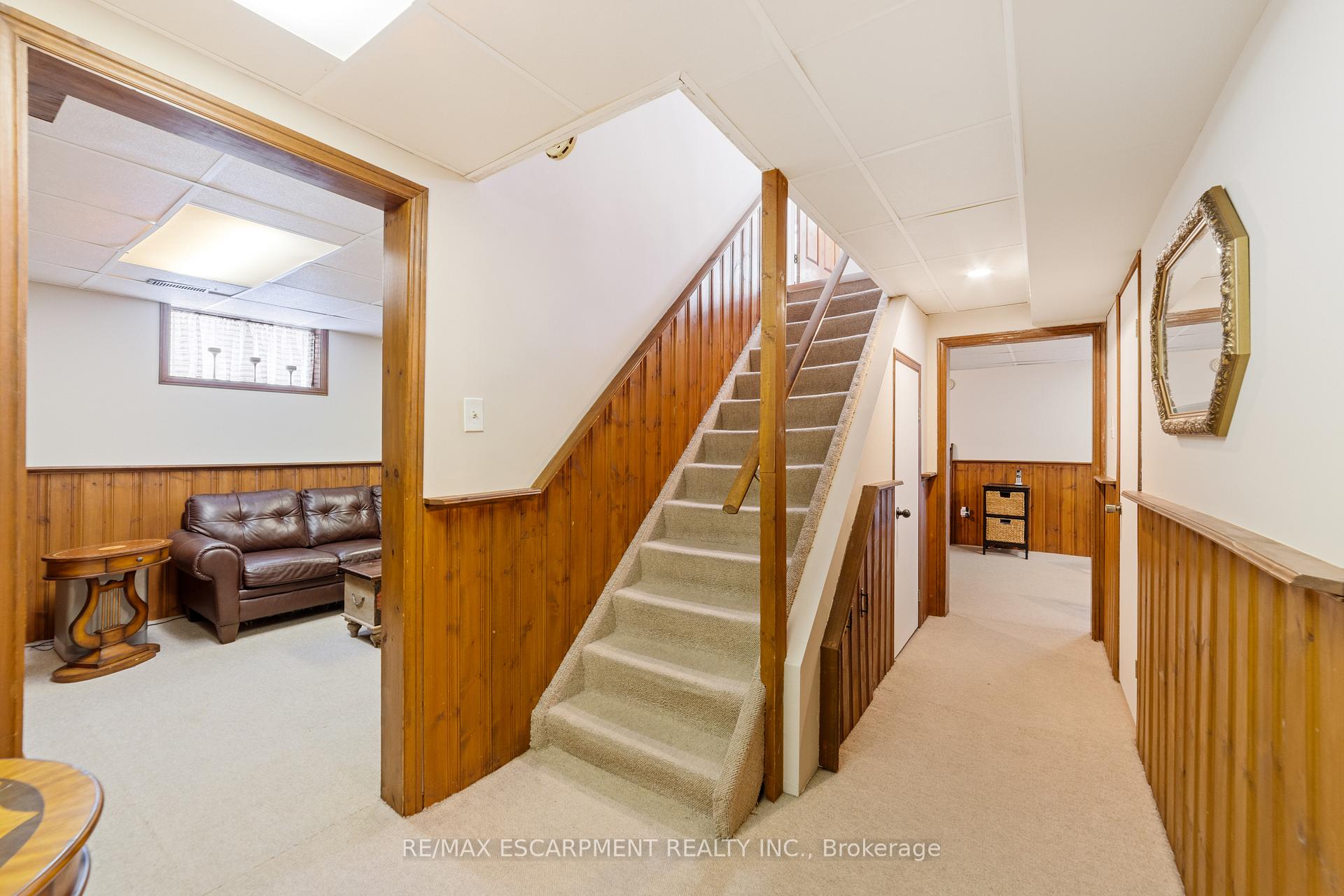 Photo 21 of 274 Lloyminn Avenue, Hamilton, Ancaster — HOMEH