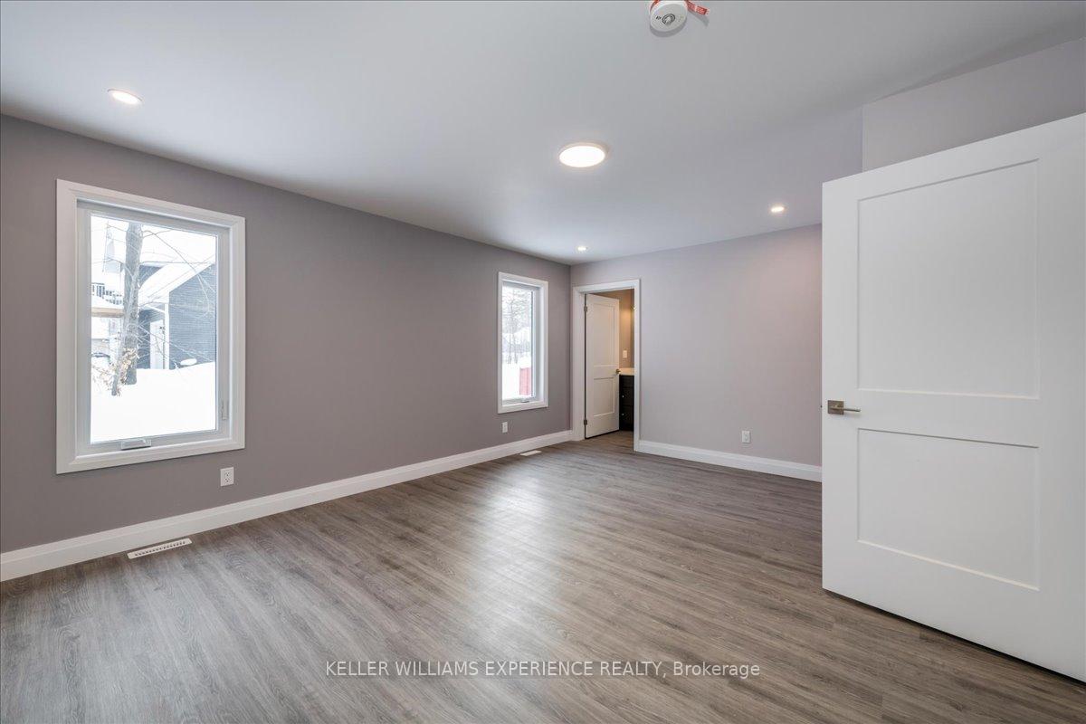 Photo 14 of 141 Pine Street W, Gravenhurst, Muskoka (S) — HOMEH