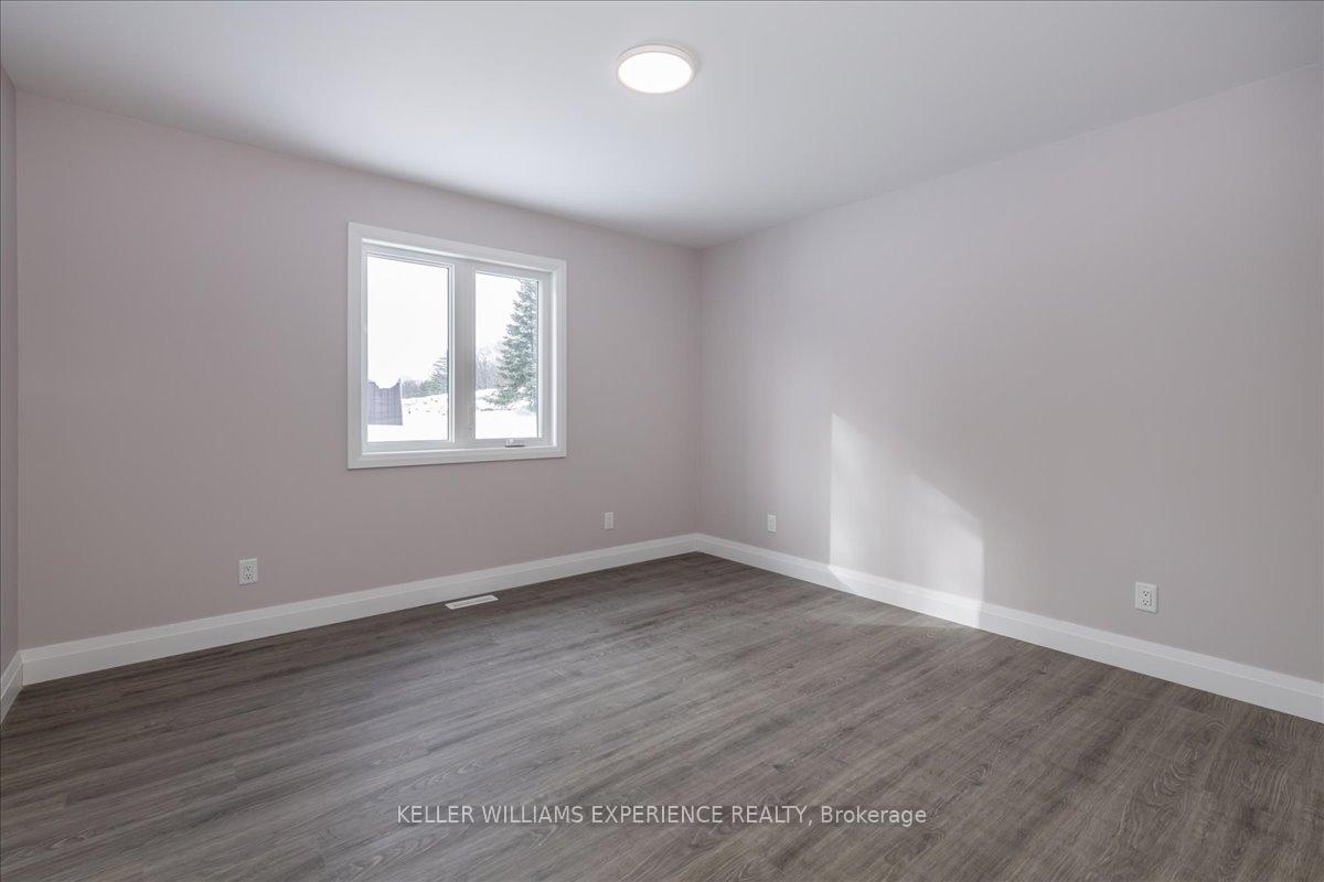 Photo 21 of 141 Pine Street W, Gravenhurst, Muskoka (S) — HOMEH