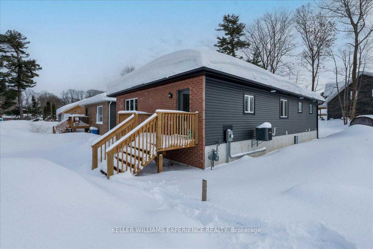 Photo 23 of 141 Pine Street W, Gravenhurst, Muskoka (S) — HOMEH